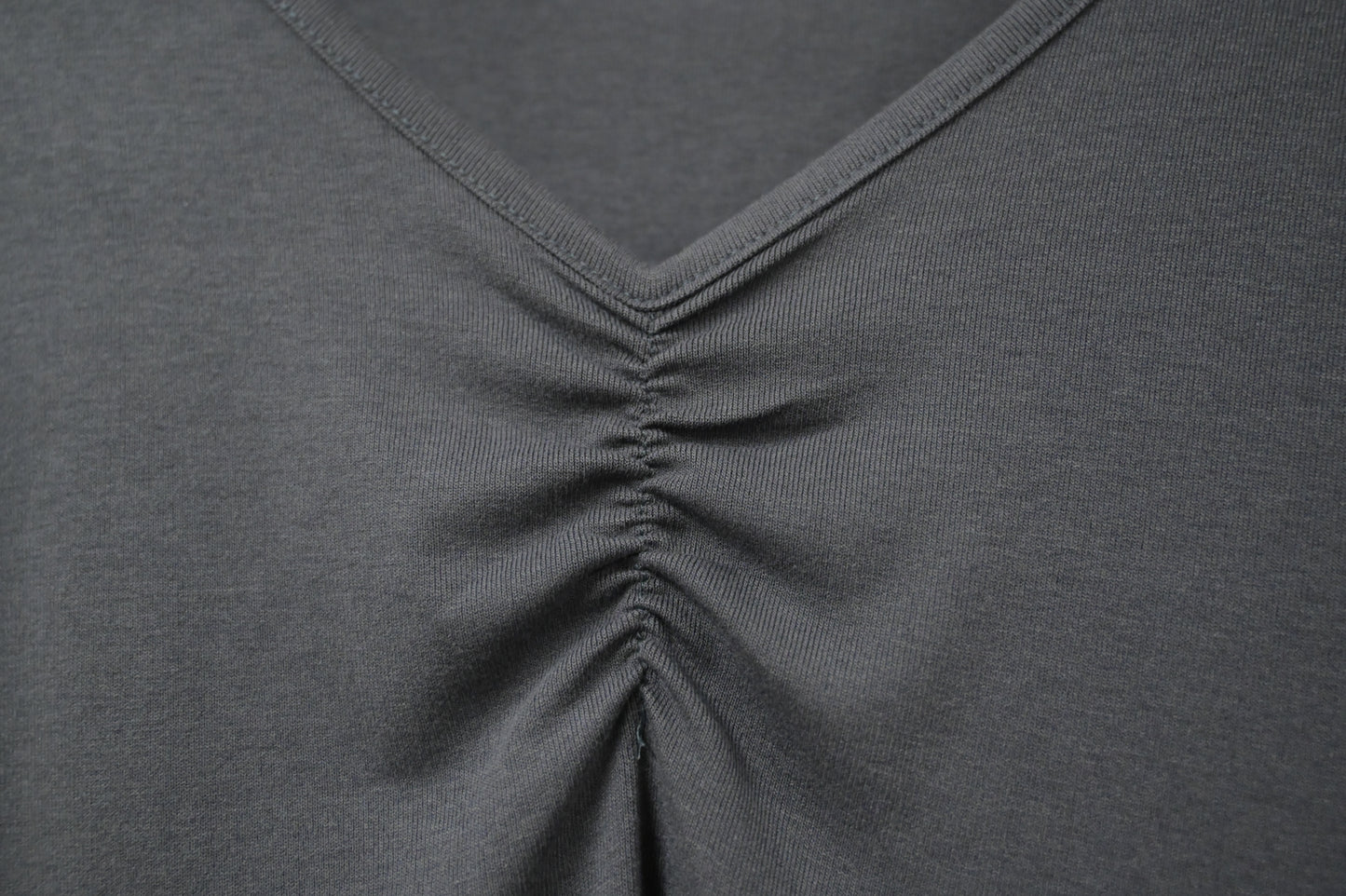 KR直送 抓胸超彈親膚棉Tee 3色入 S90619