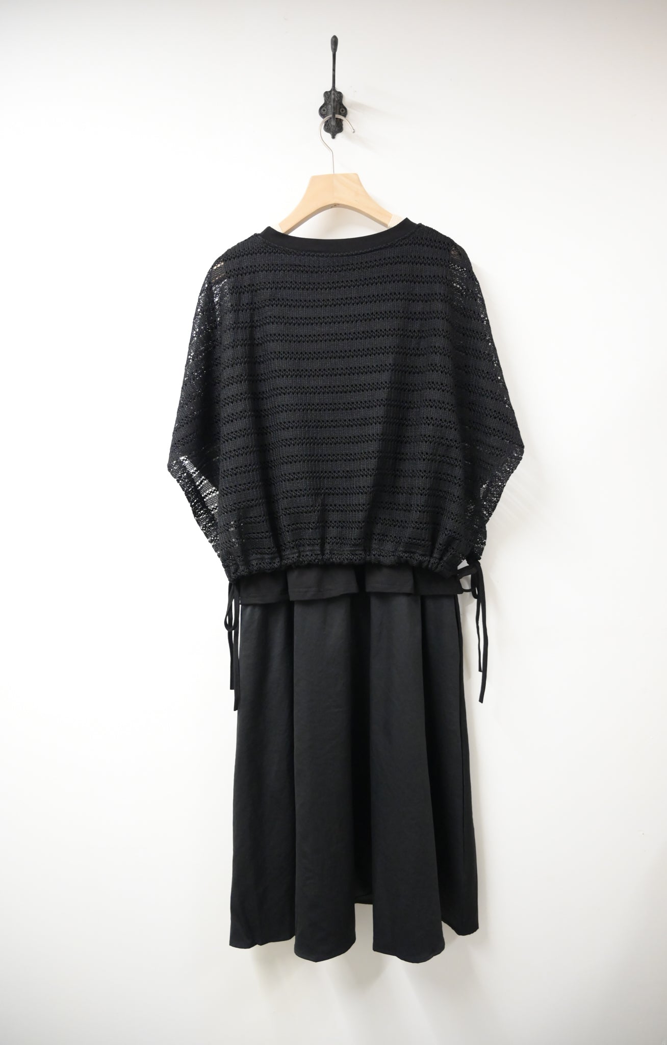 假兩件通花綁邊連身裙 2色入 S60638