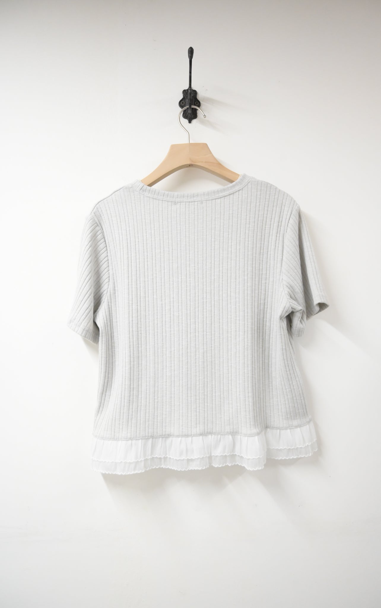 Ruffle邊坑紋超彈Tee 4色入 S50721