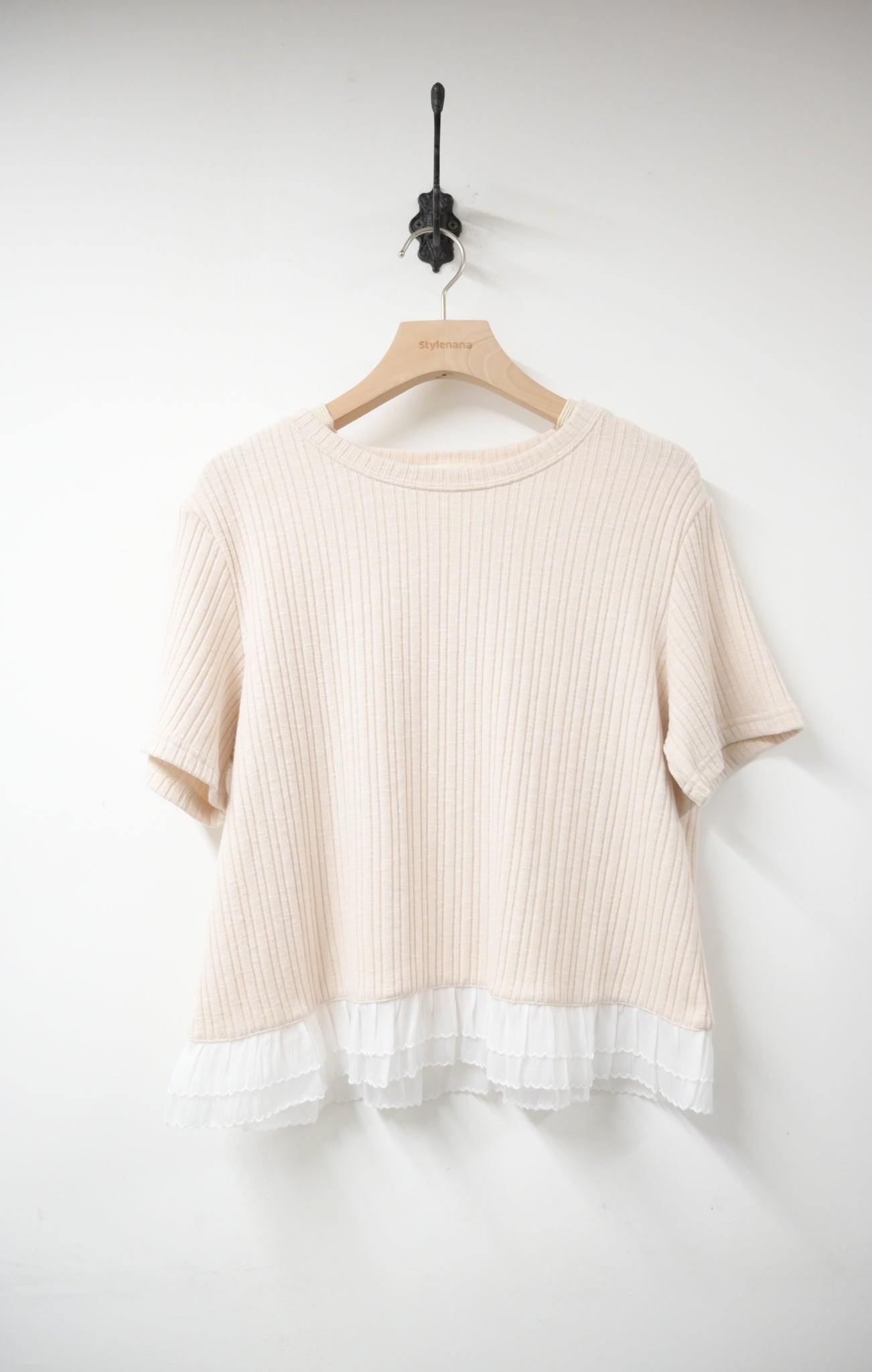 Ruffle邊坑紋超彈Tee 4色入 S50721