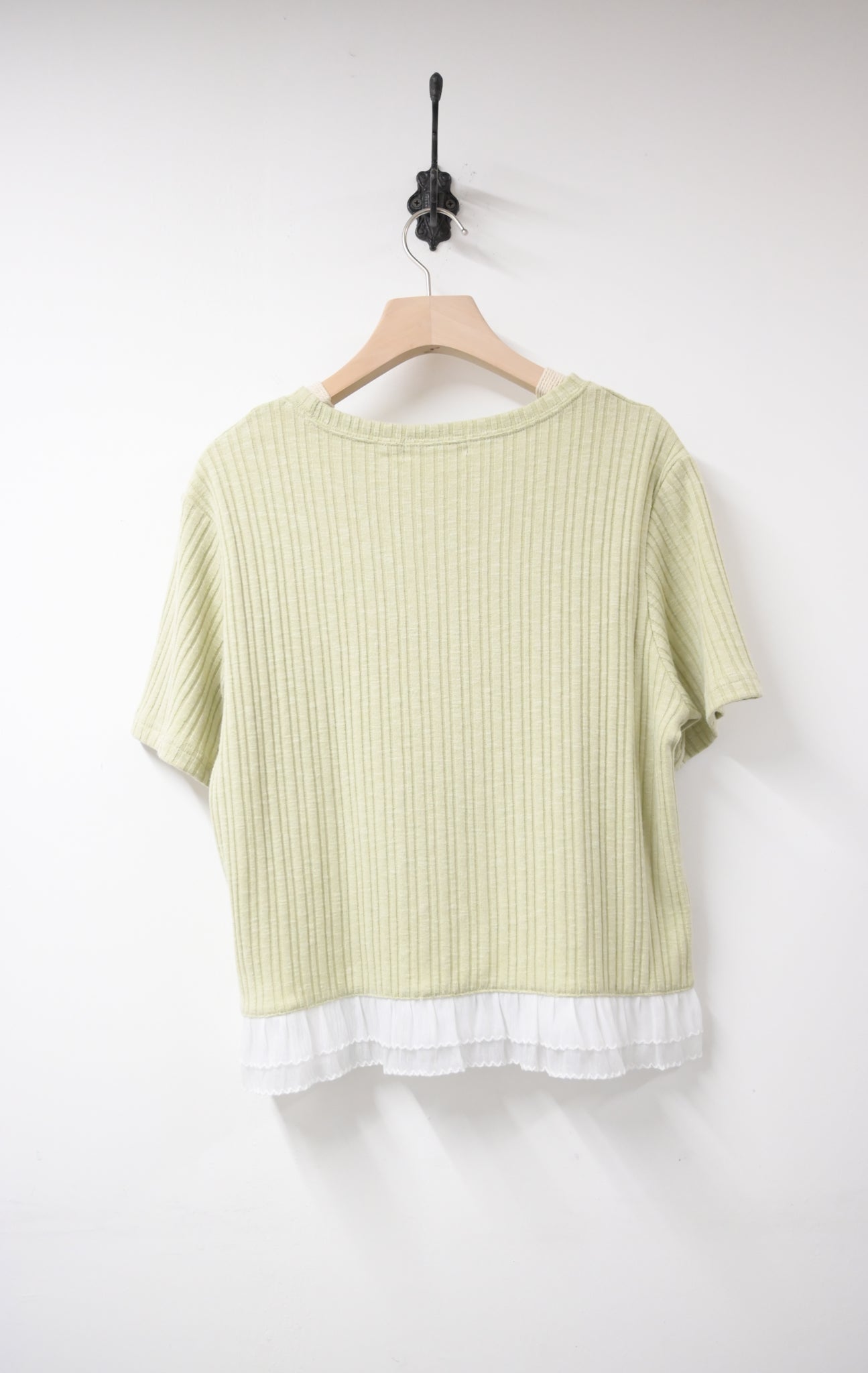 Ruffle邊坑紋超彈Tee 4色入 S50721