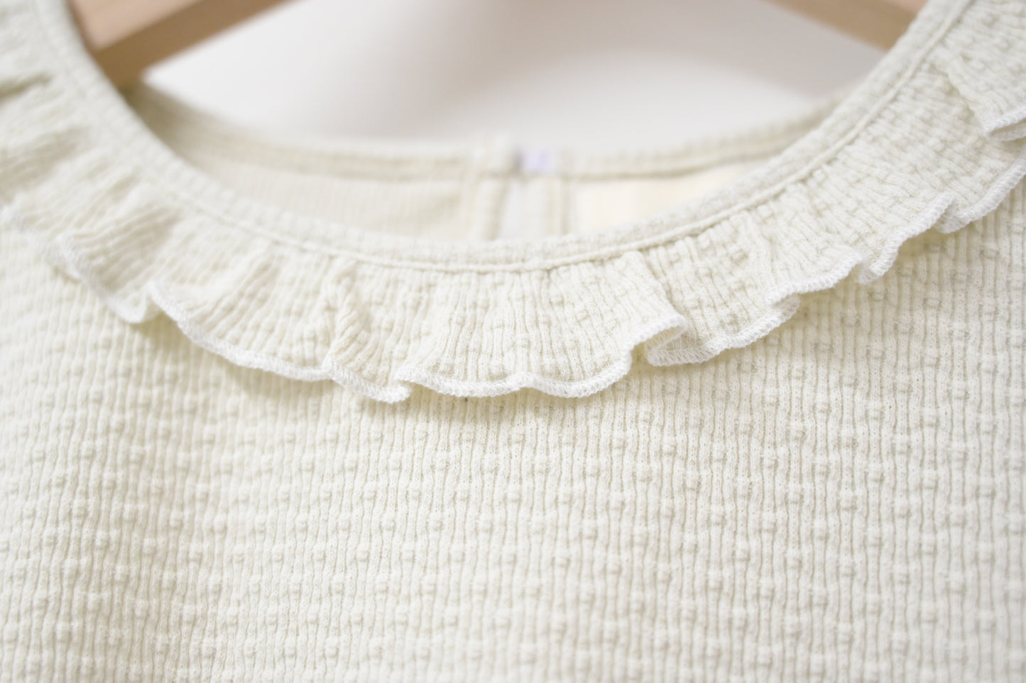 Ruffle BB領粒粒上衣 4色入 S10729