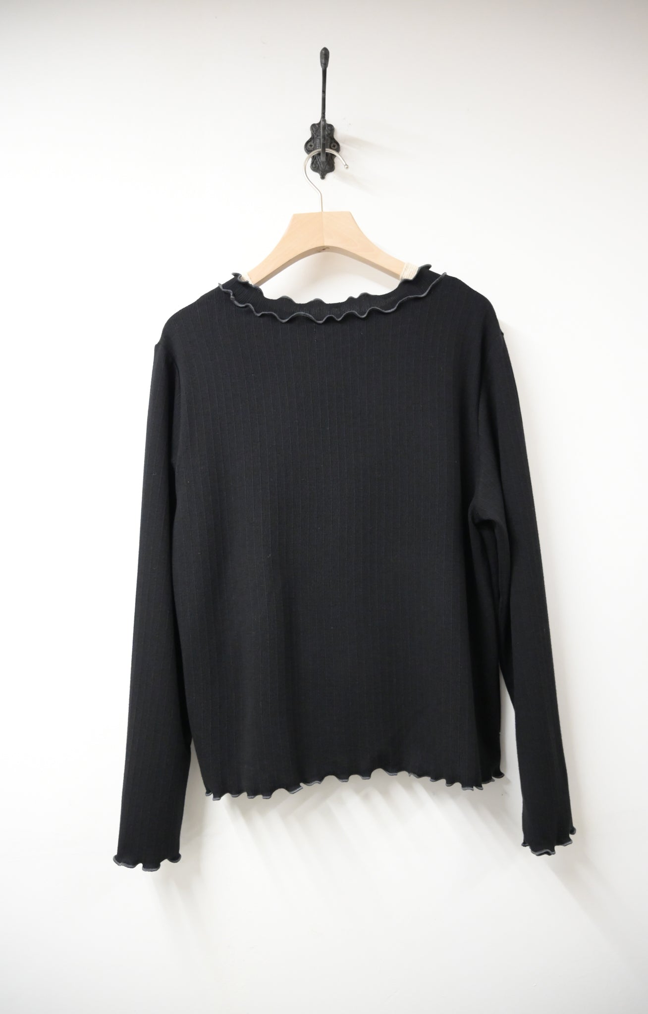 初秋・超親膚彈性刺繡木馬上衣 3色入 1W50925