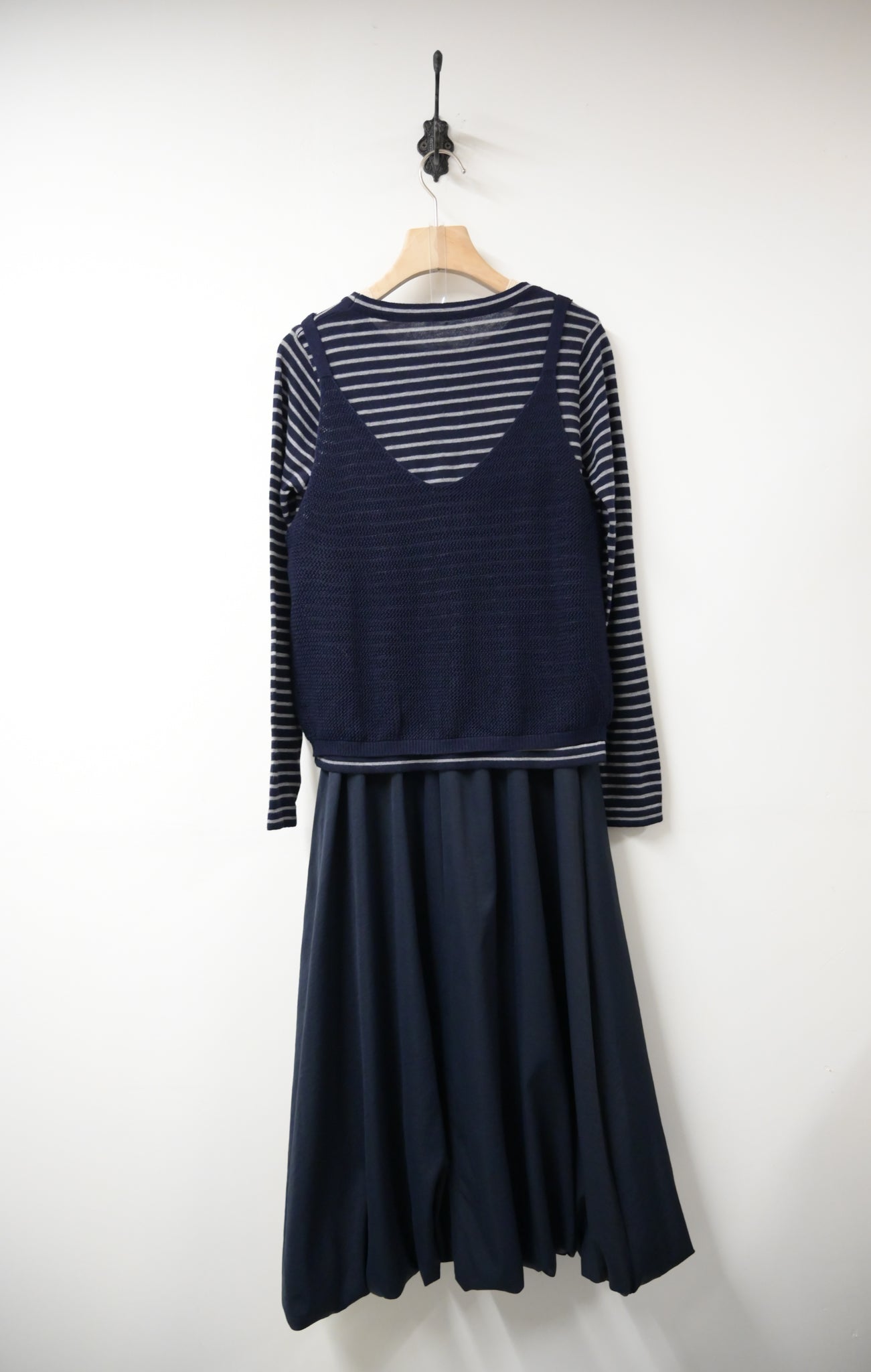 初秋・親膚橫間配泡泡裙套裝 2色入 1W61013