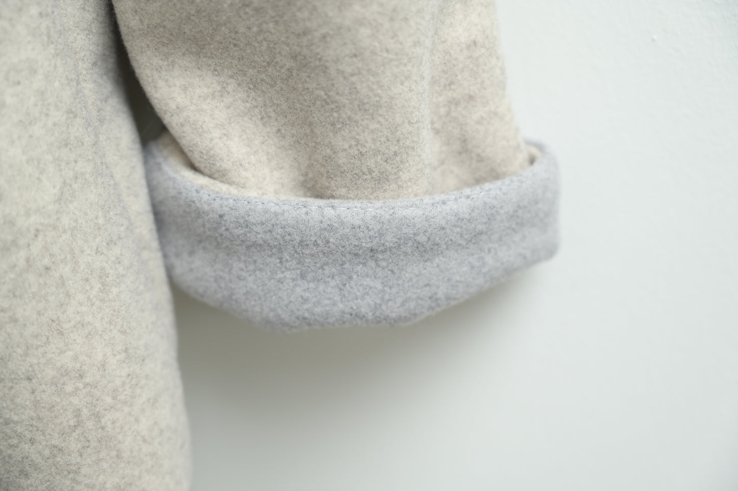 撞色反袖帶帽中長絨褸 1色入 1W61121