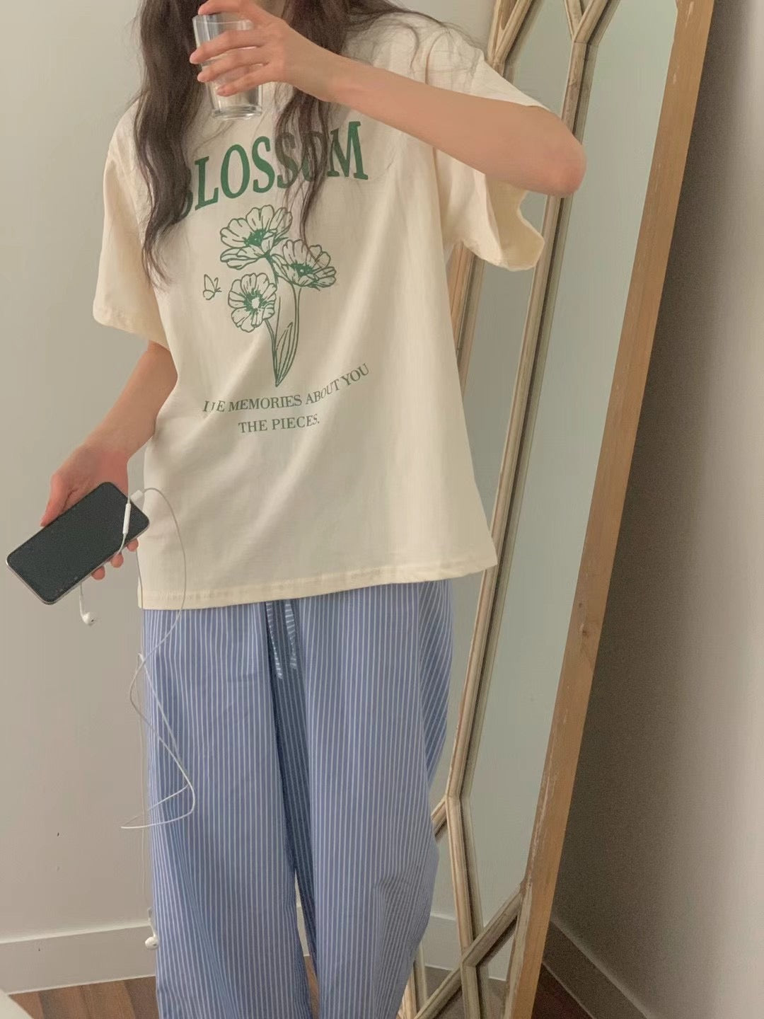 KR直送 純棉寬鬆Blossom Tee 兩色入KR052603