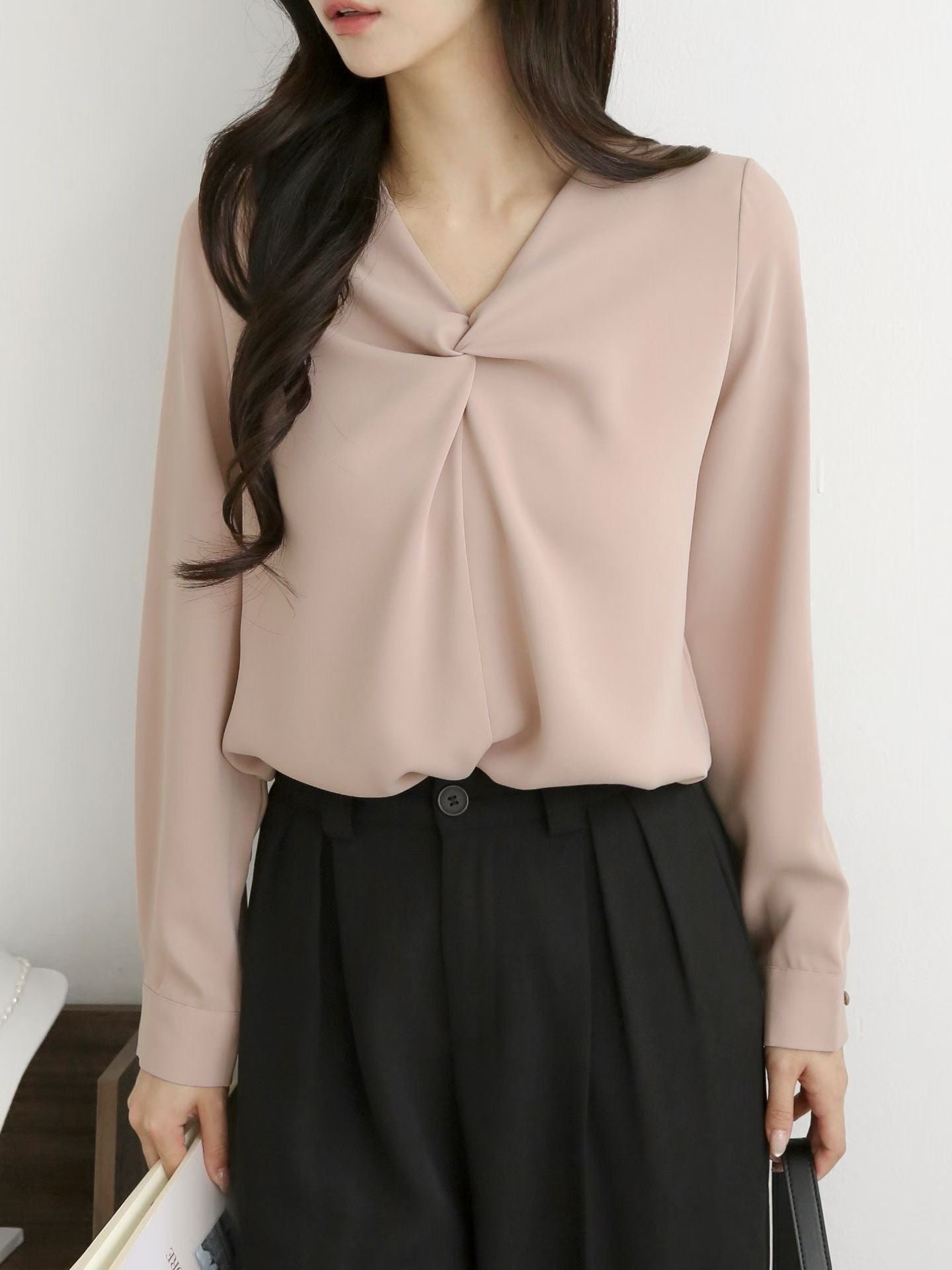 KR直送．扭紋雪紡上衣 2色入 1W91113