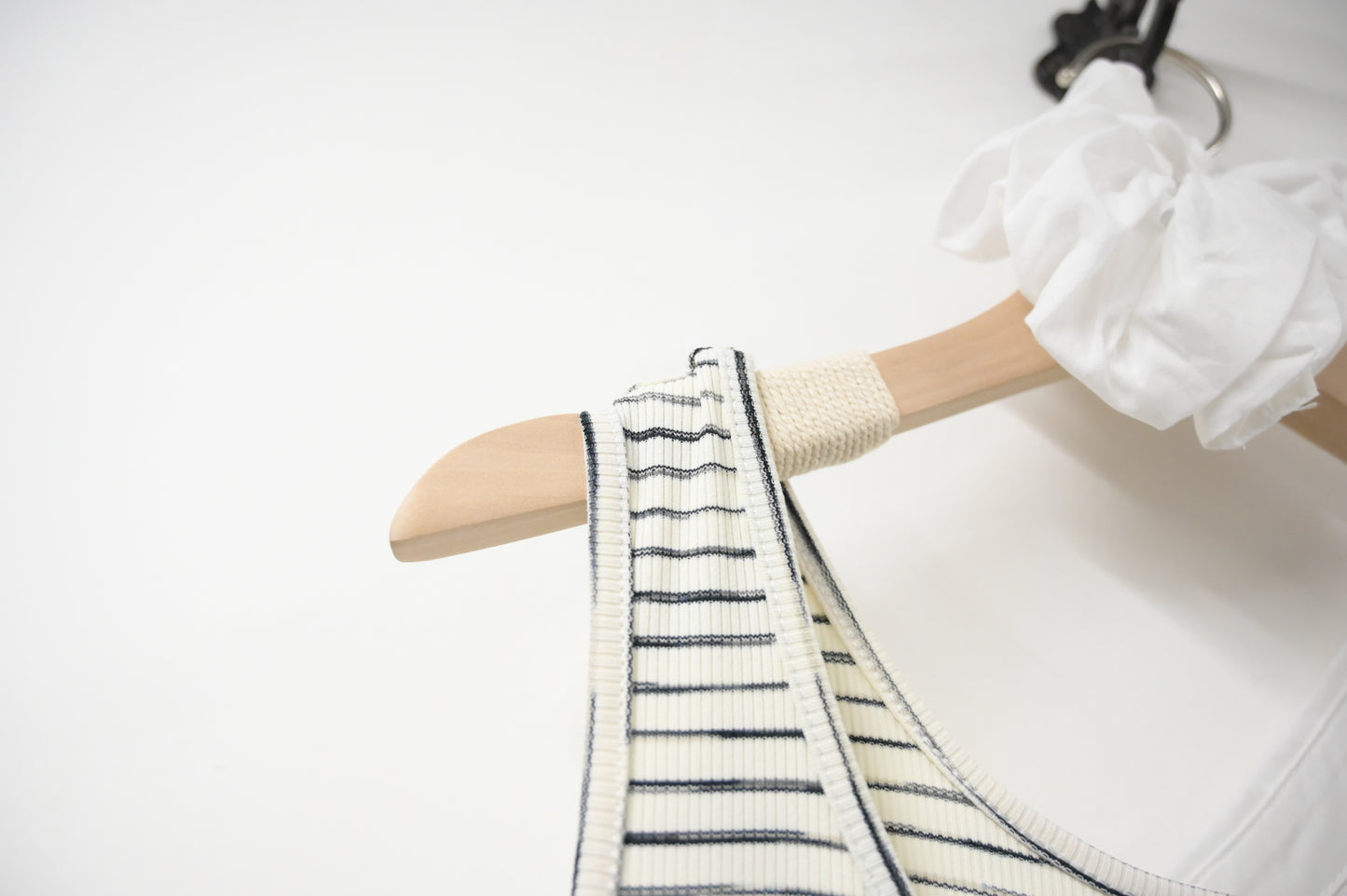 夏季・超彈背心長裙配防曬恤衫SET 2色入 1S60323