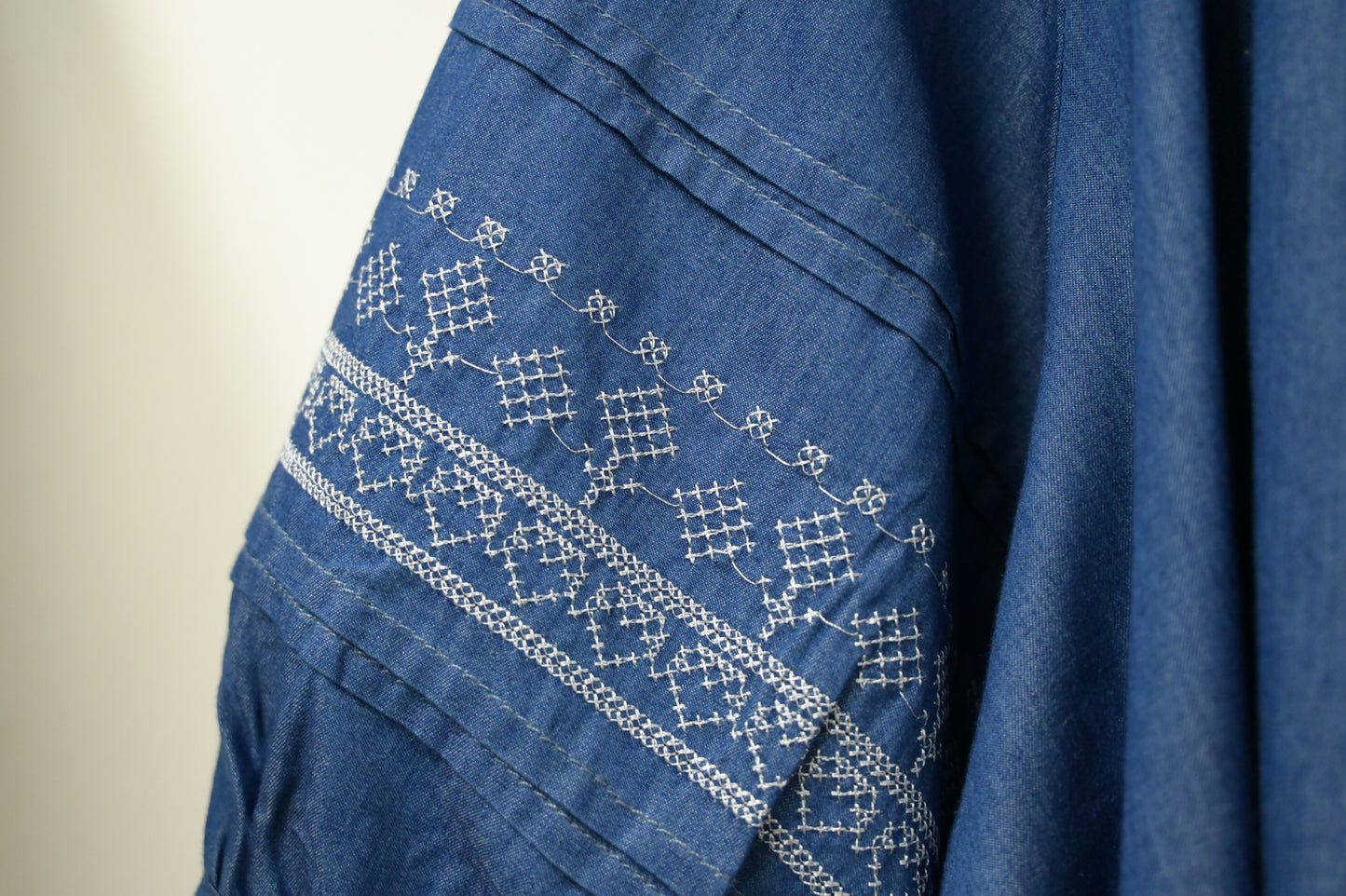 夏季・刺繡薄牛仔中袖上衣 2色入 1S60709