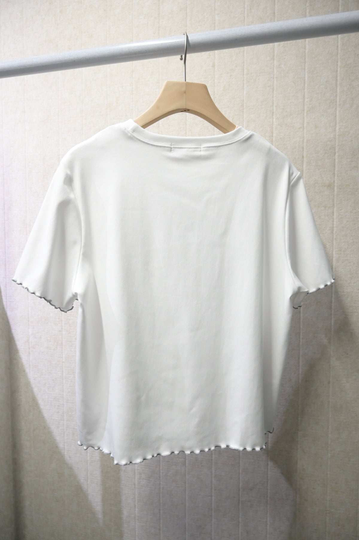 夏季・刺繡花花棉料Tee 2色入 1S50803