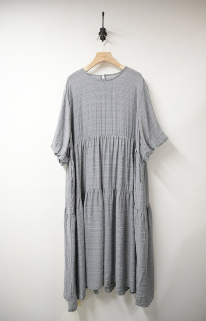 日系格紋泡泡袖Oversized連身裙 2色入 S10613