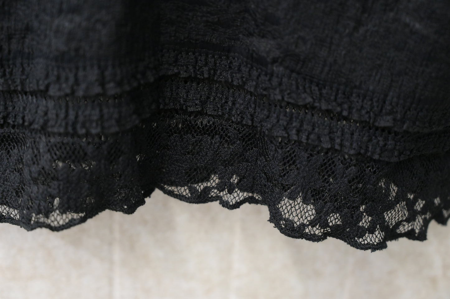 夏季・彈性Lace V領上衣 2色入 1S00824