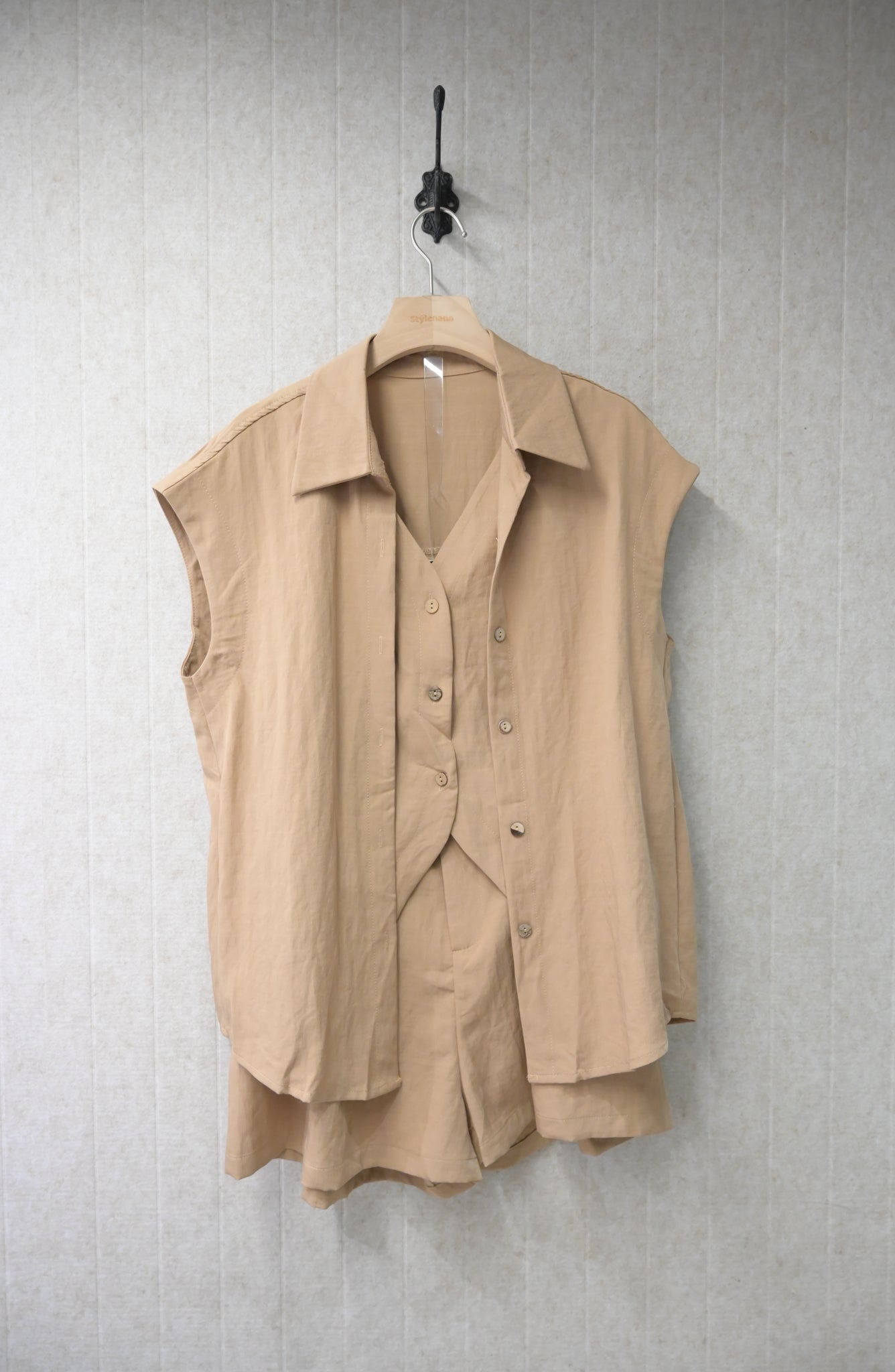 夏季・假兩件開胸上衣配短褲 2色入 1S00829