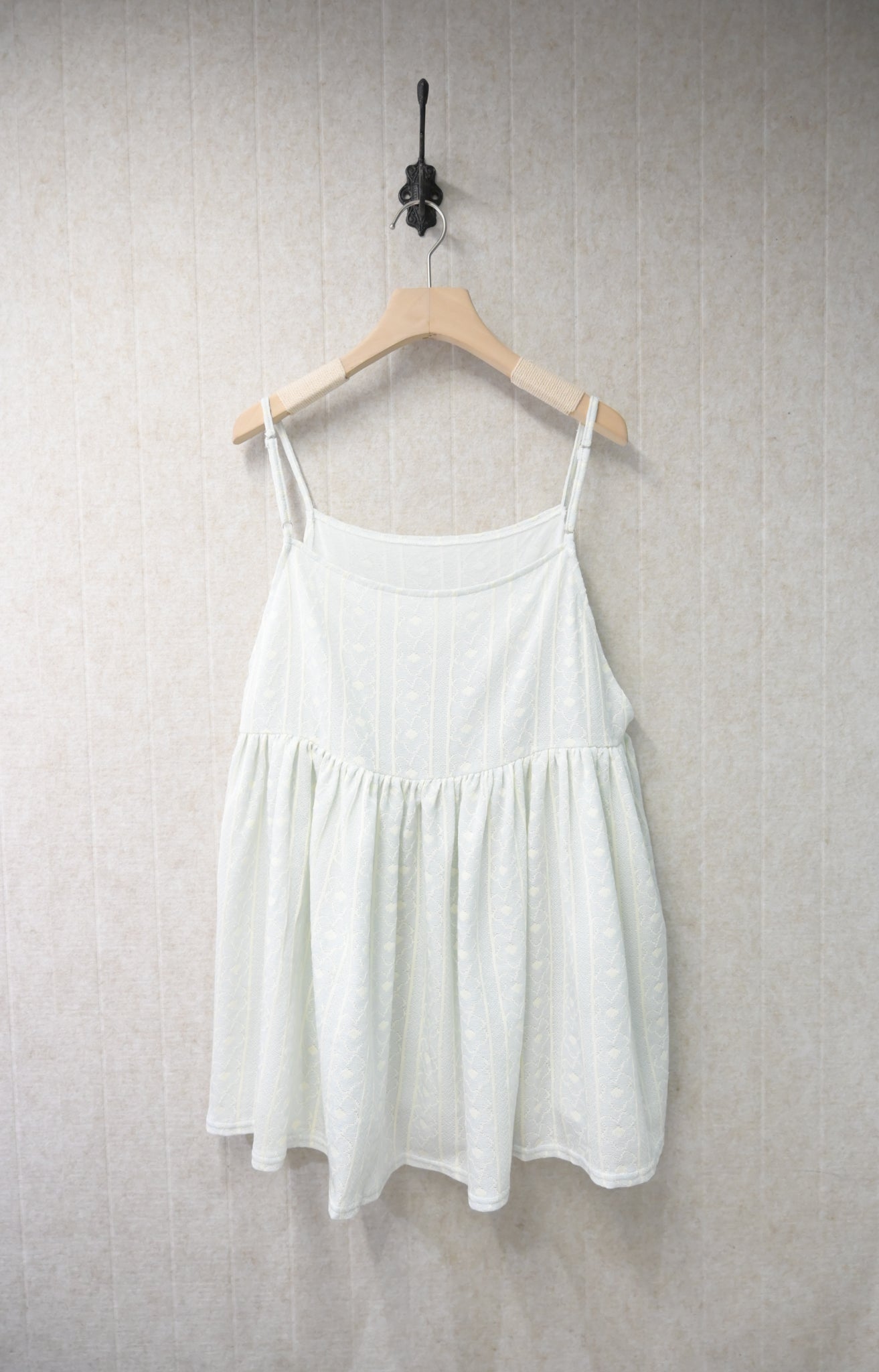 夏季・質感花仔柔軟吊帶外搭 2色入 1S10833