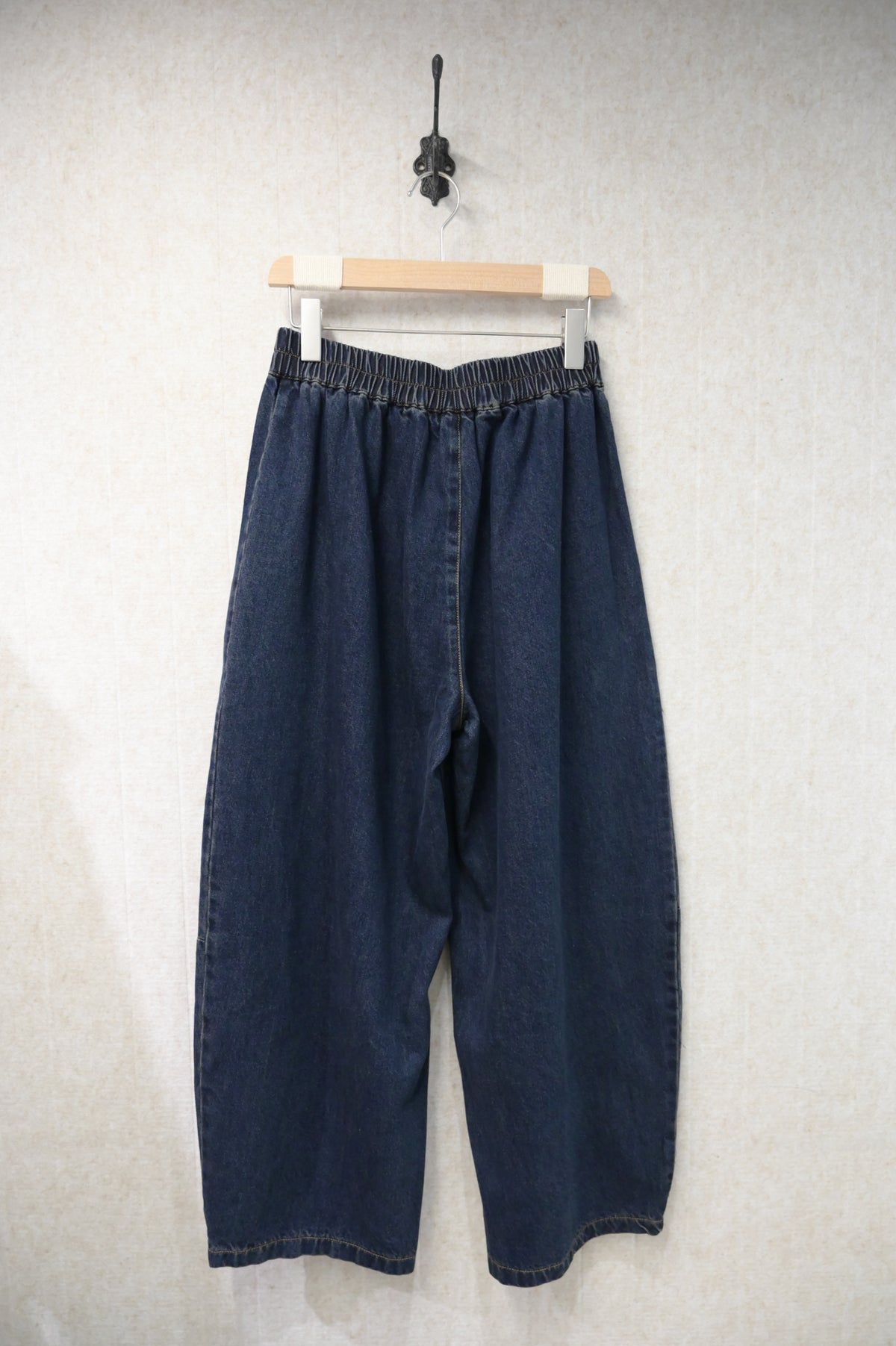 初秋・全橡筋彎刀牛仔褲 1S70905