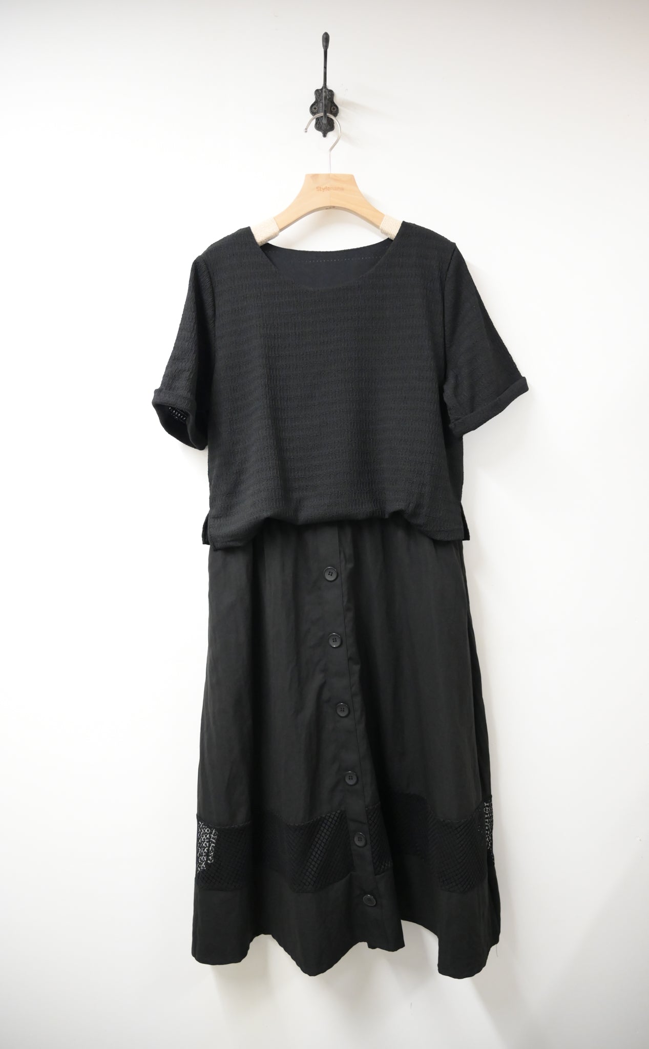假兩件通花拼色連身裙 2色入 S20717