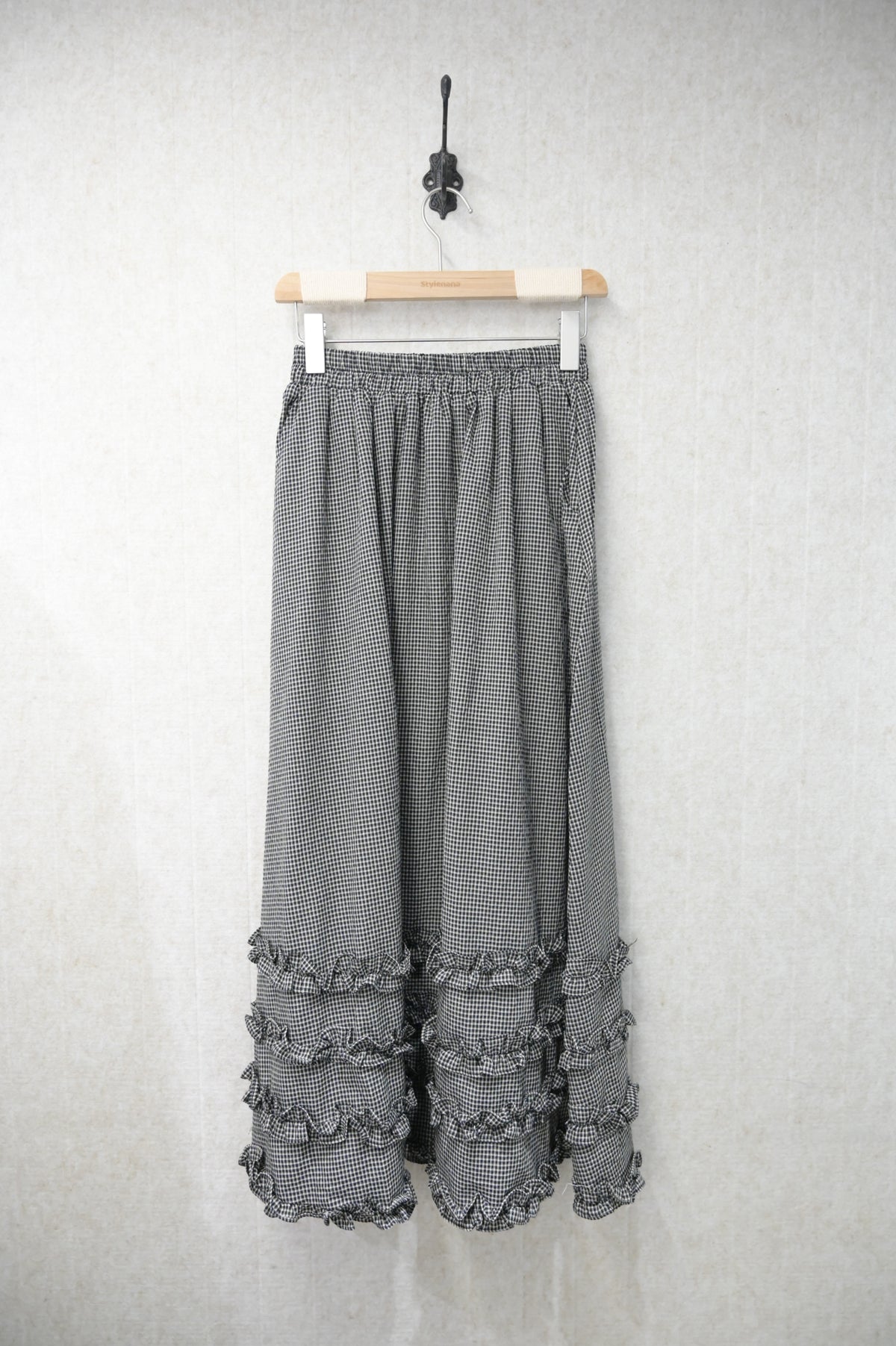 初秋・下垂感細格仔半身裙 2色入 2W11013
