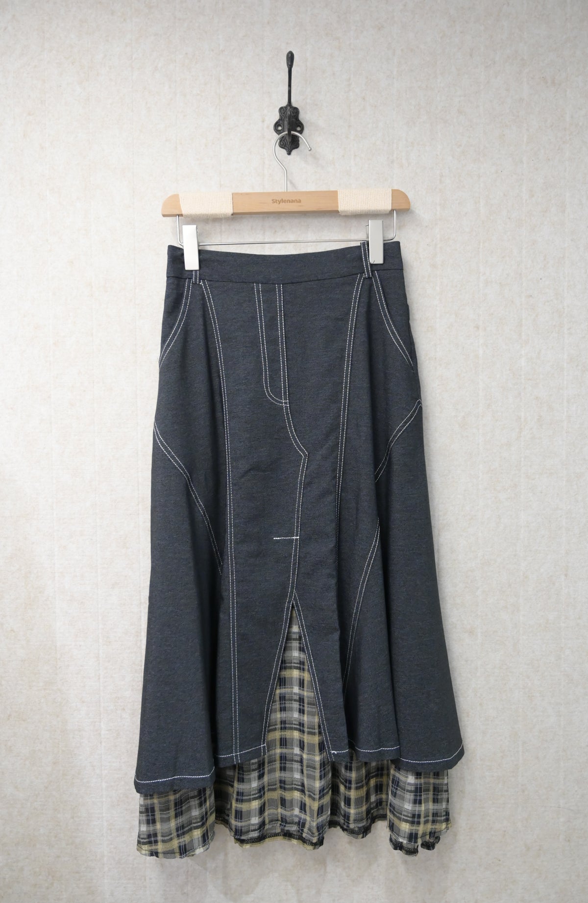 初秋・滑滑防牛仔拼格仔半身裙 2色入 2W21014