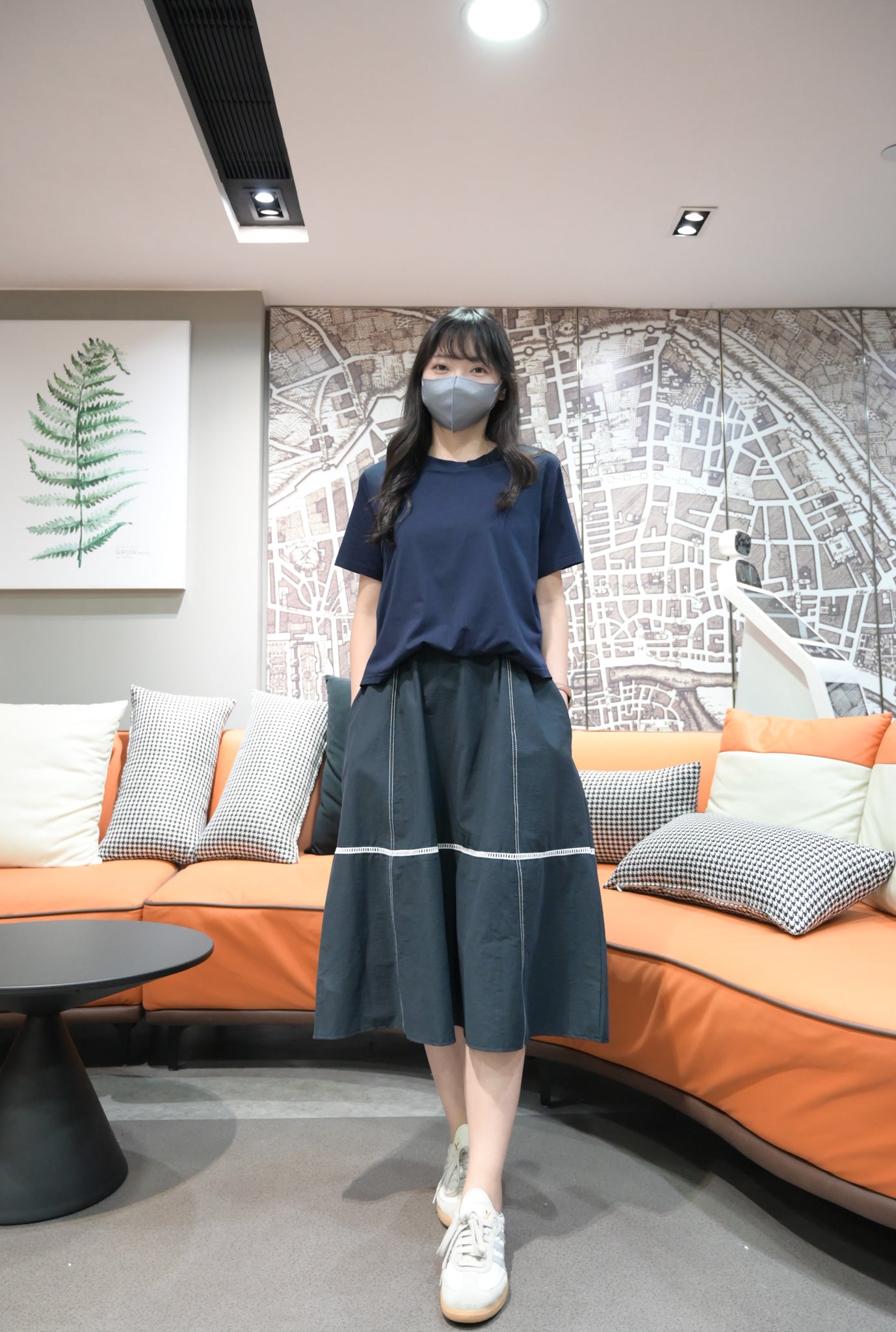 假兩件明線縷空連身裙 2色入 S60823