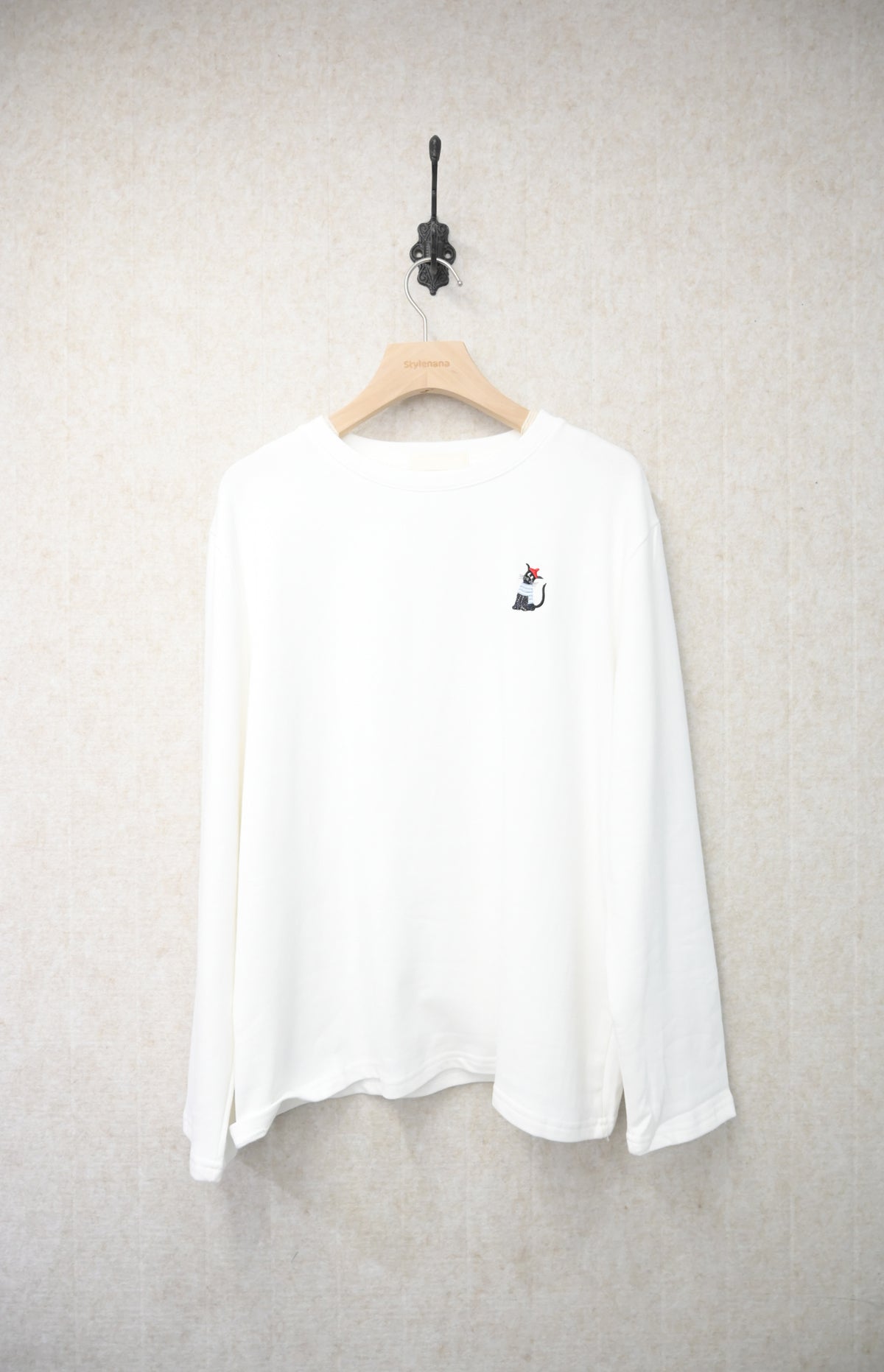 初秋・刺繡貓貓圖案磨毛衛衣 2色入  2W51028