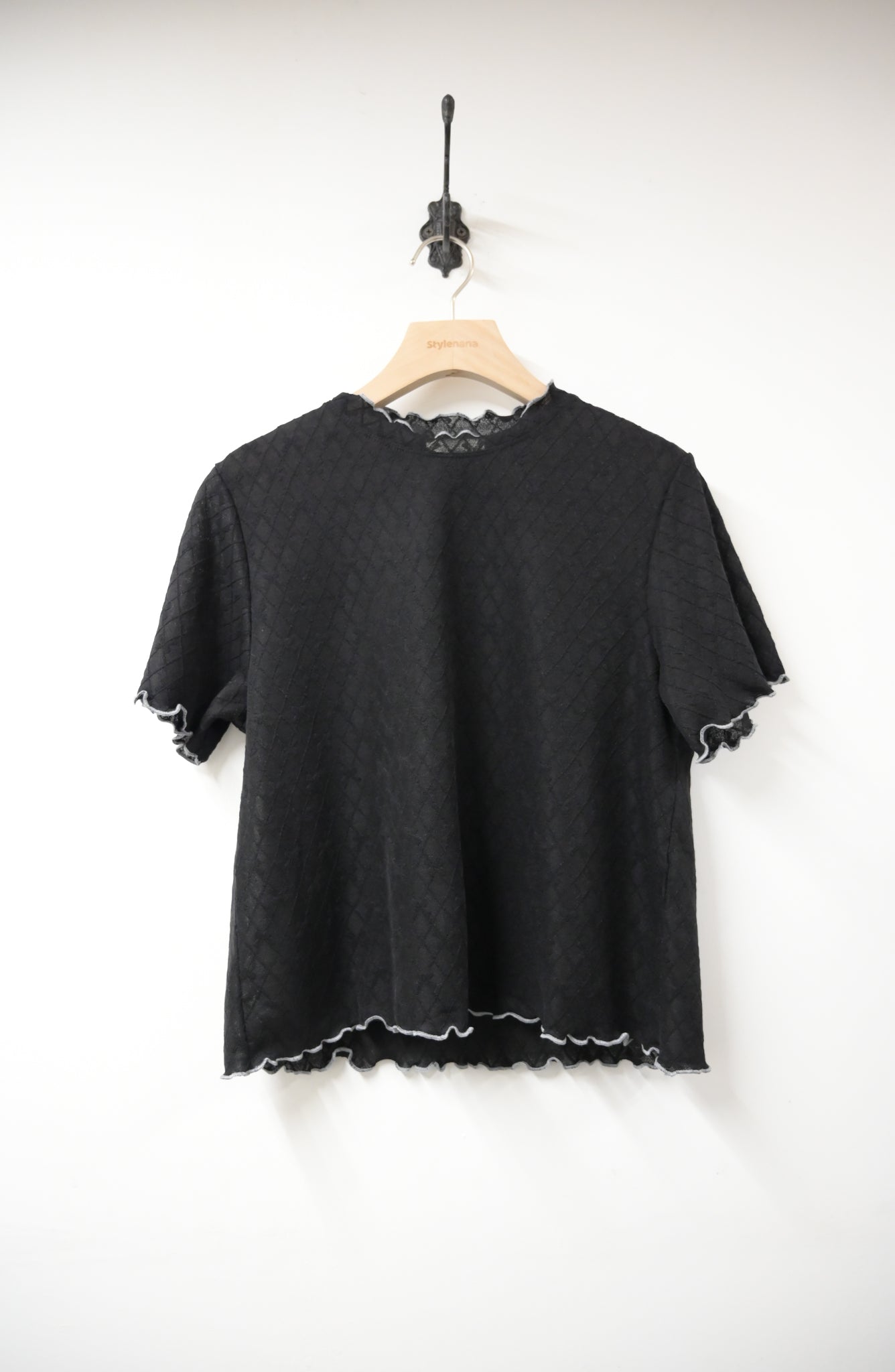 蝴蝶結暗紋捲捲邊上衣 4色入 S10838