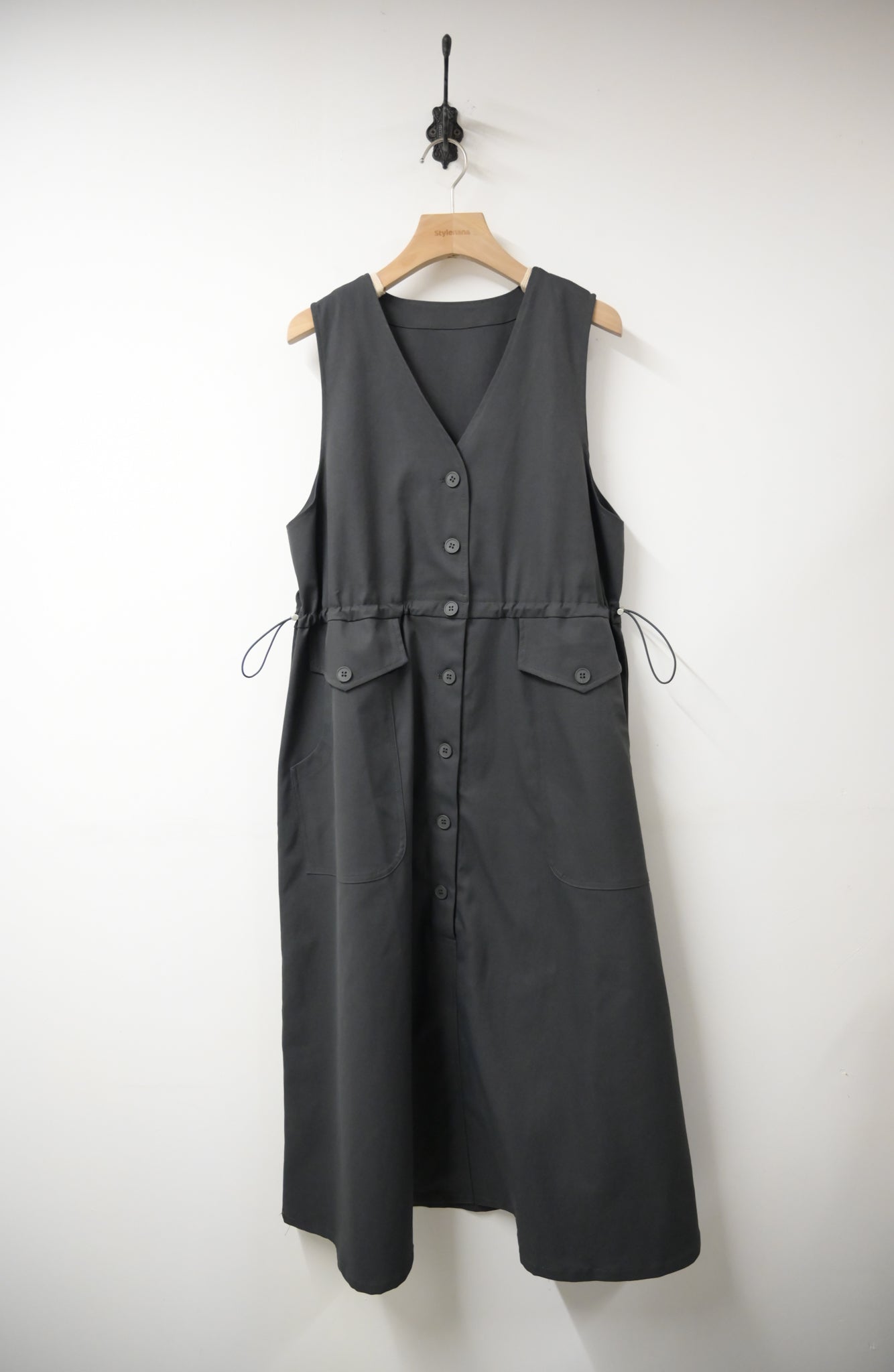 初秋・挺身靚料束腰背心裙 2色入1W61007