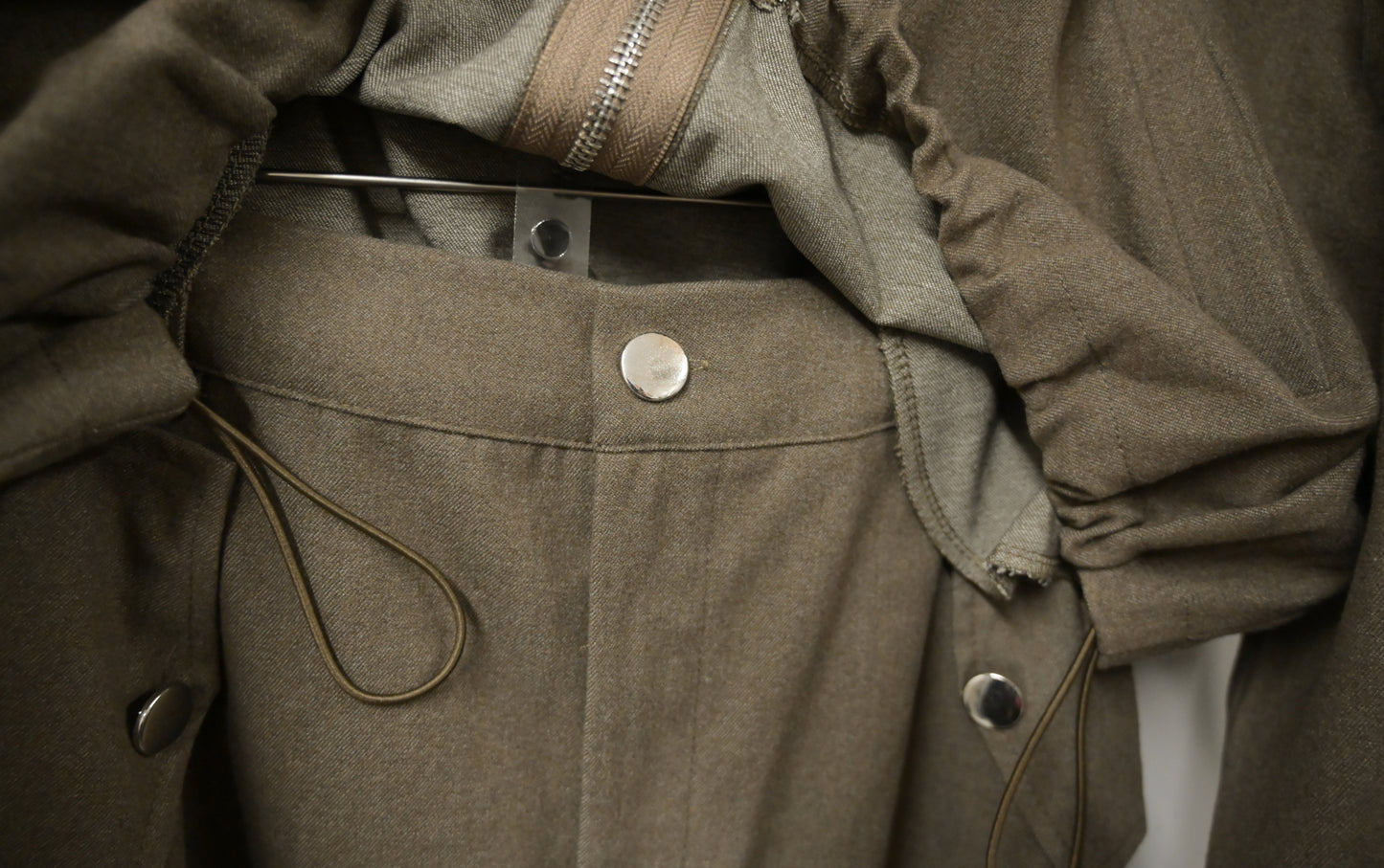 秋冬・高質量滑料外套配半身裙SET 2色入 1W61020