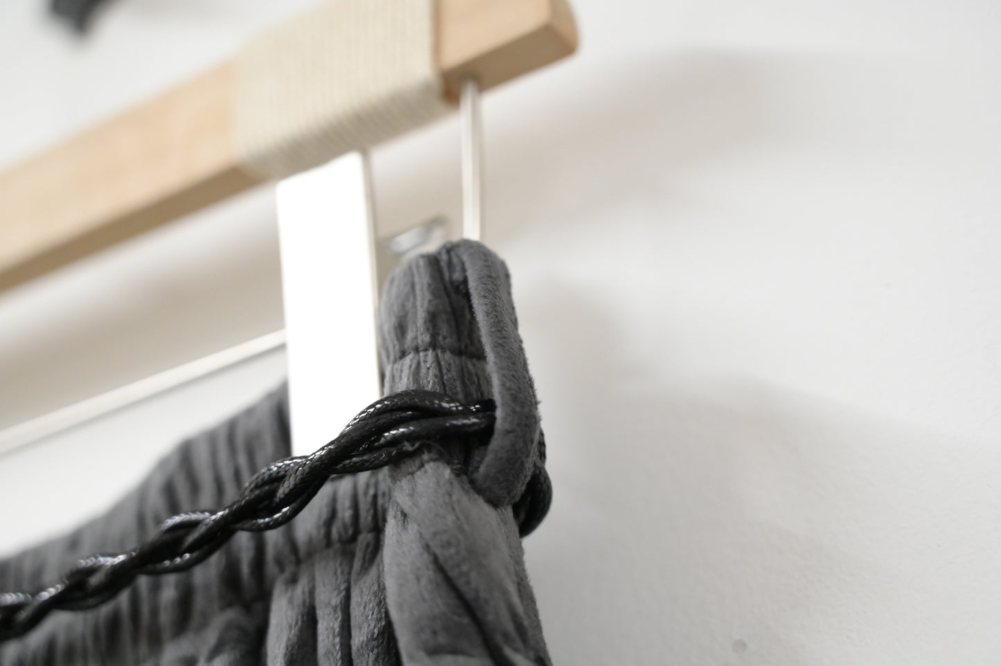 秋冬・超滑親膚絲絨裙連Belt 2色入 1W61024