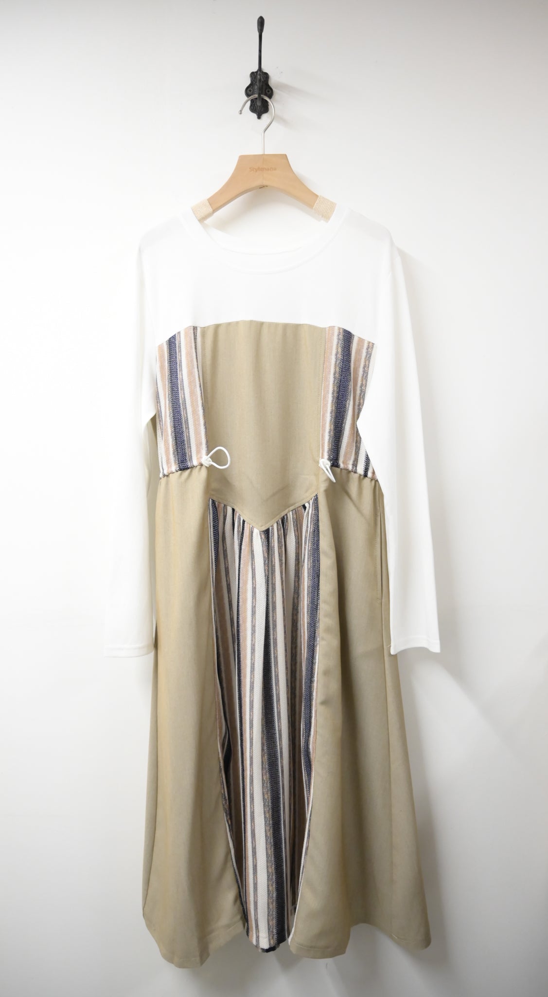 初秋・束腰拼布修腰連身裙 2色入 1W21025