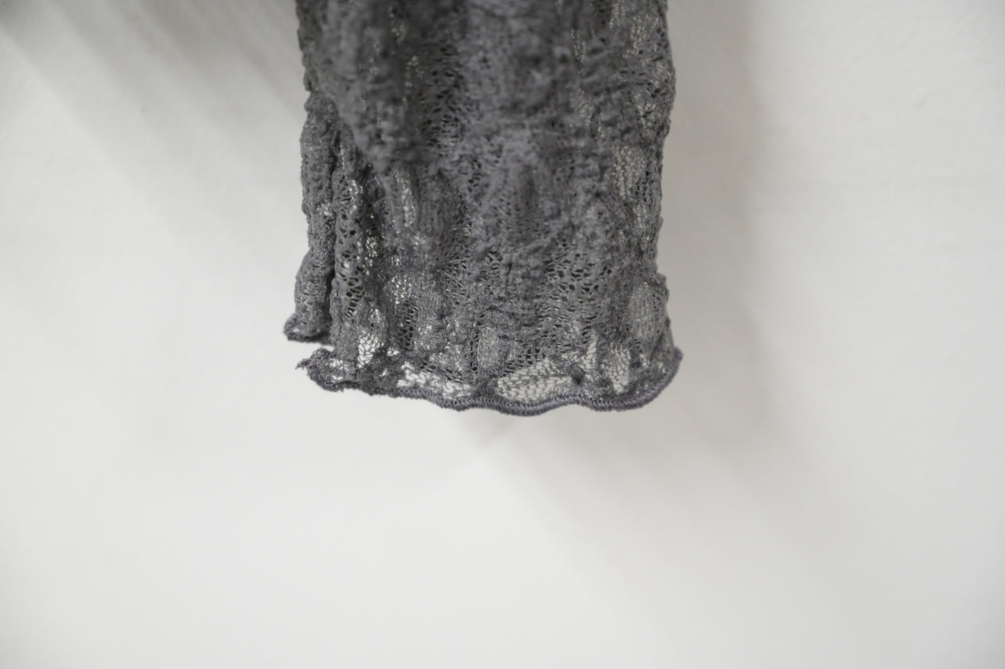 初秋・半領透視Lace上衣 4色入 1W11031