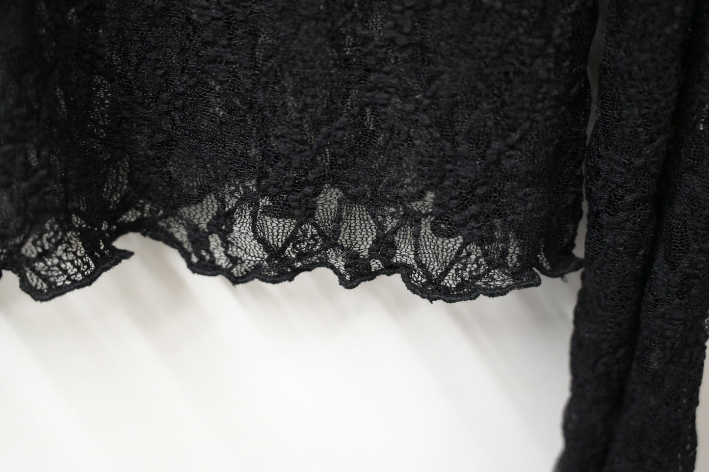 初秋・半領透視Lace上衣 4色入 1W11031