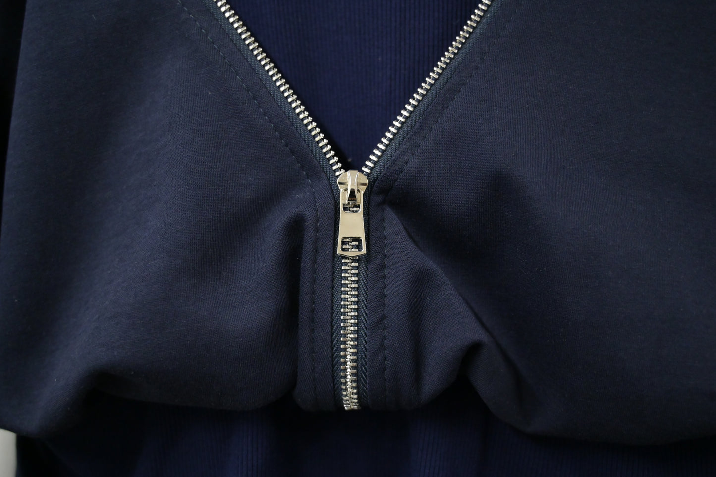 秋冬・太空棉露肩衛衣配半身裙SET 2 色入 1W61032