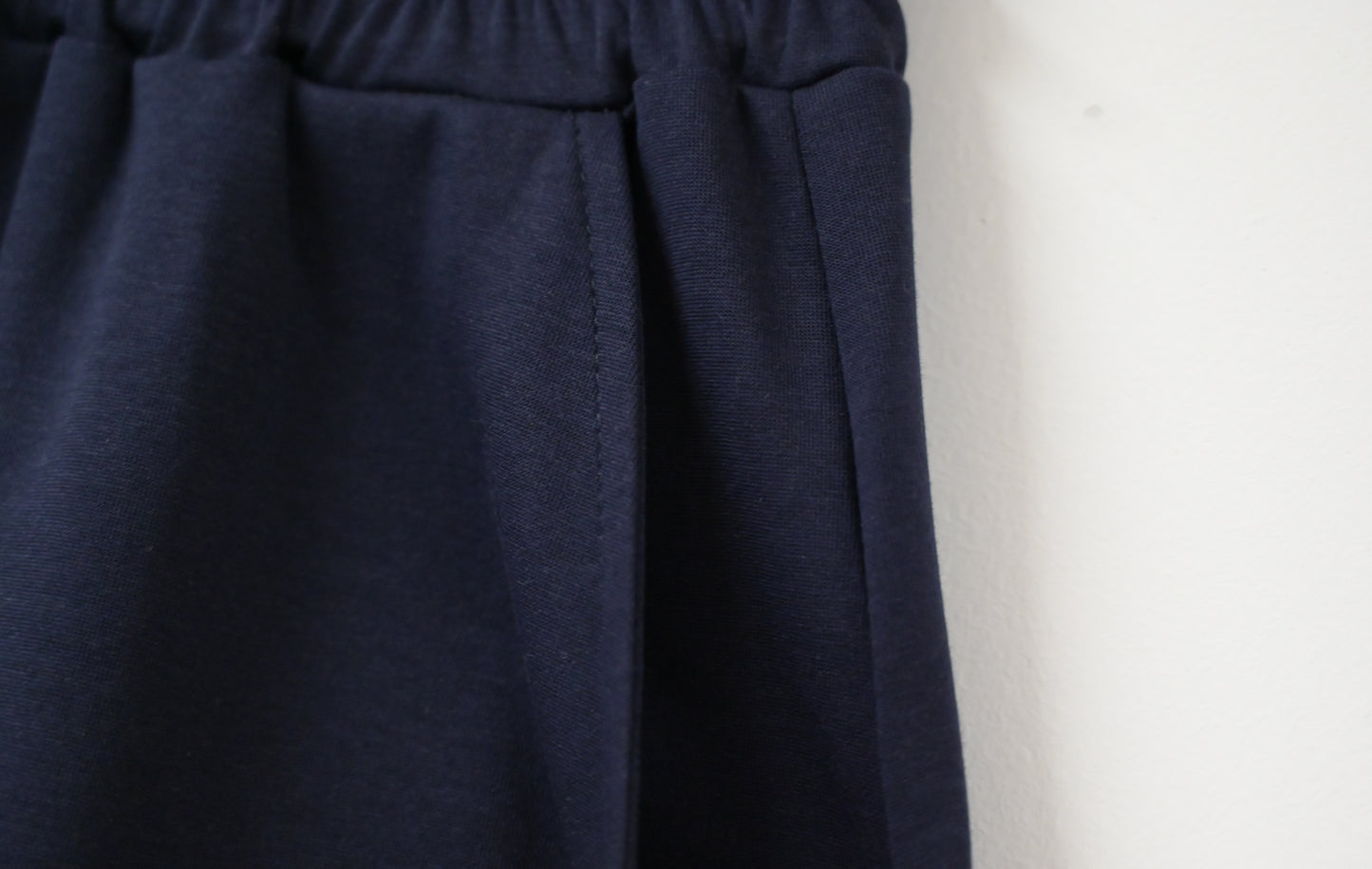 秋冬・太空棉露肩衛衣配半身裙SET 2 色入 1W61032