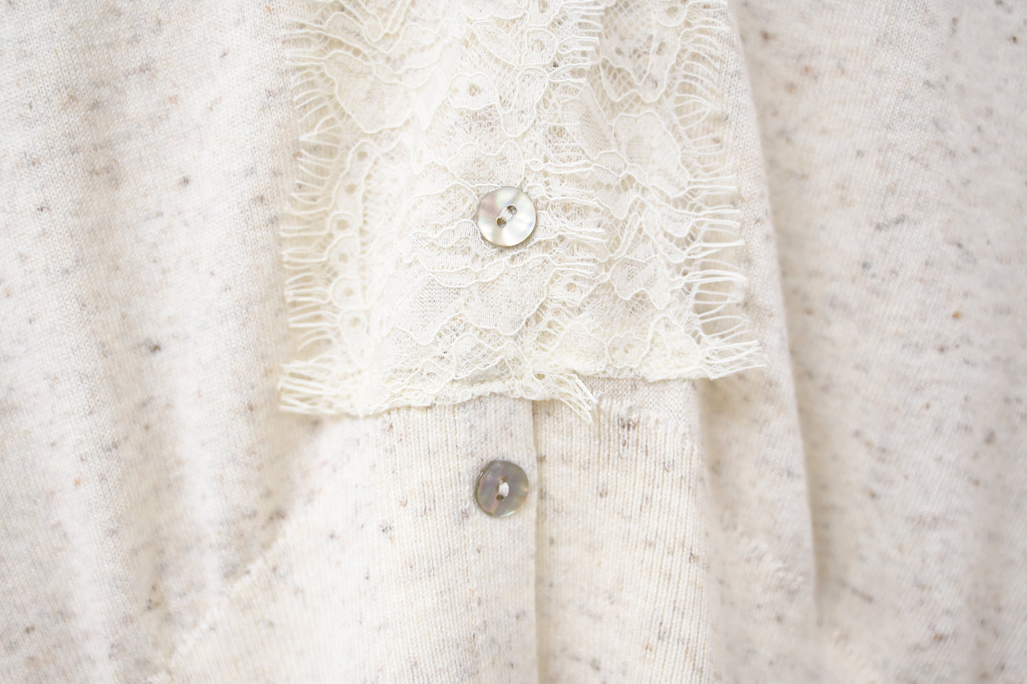 初秋・超親膚蕾絲拼柔軟混色針織外套 2色入 1W61036