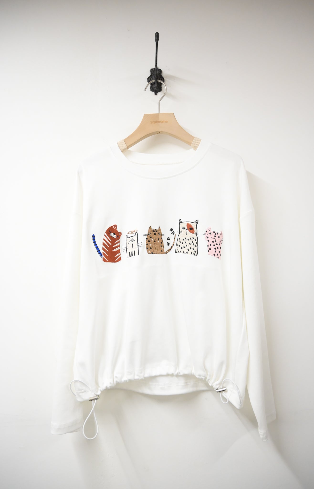 初秋・刺繡冬甩🍩甜品純棉薄長袖 4色入 1W51034