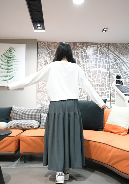 初秋・彈性料排鈕半身裙 2色入 1W61106