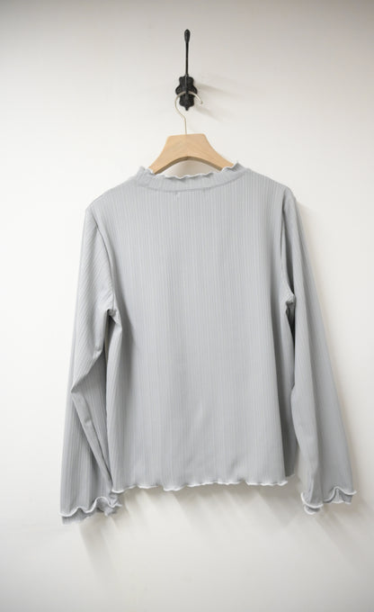 初秋・提花暗紋綑邊Ruffles上衣 4色入 1W51101