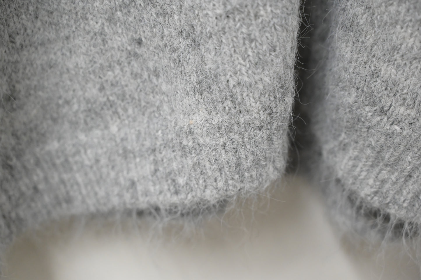 秋冬・Ruffles綁領軟熟溫暖冷衫 2色入 1W21102