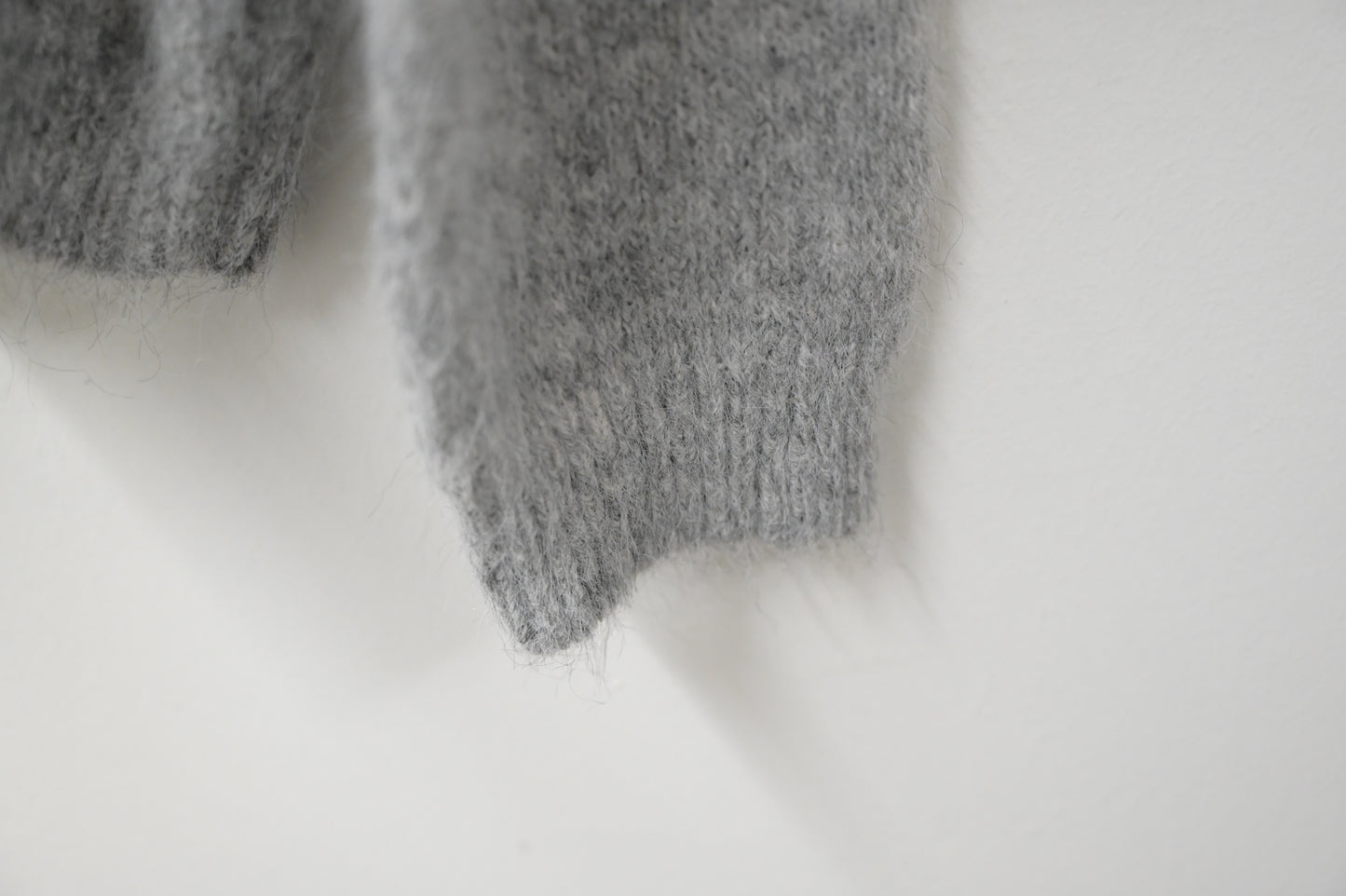 秋冬・Ruffles綁領軟熟溫暖冷衫 2色入 1W21102