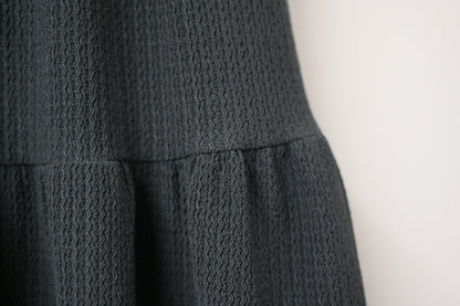 初秋・彈性料排鈕半身裙 2色入 1W61106