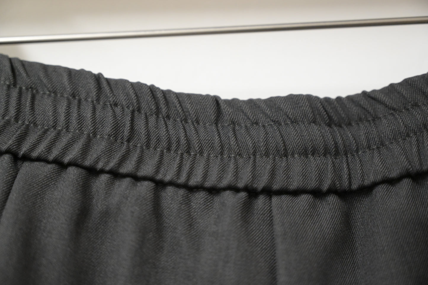 初秋・滑滑綁帶半橡筋落地西褲 2色入 1W61105