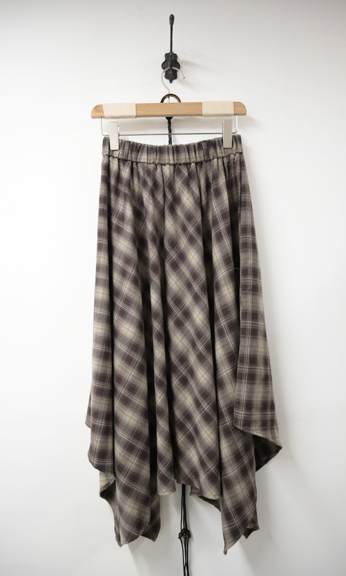 秋冬・不規則格仔裙連Belt 2色入 1W61104