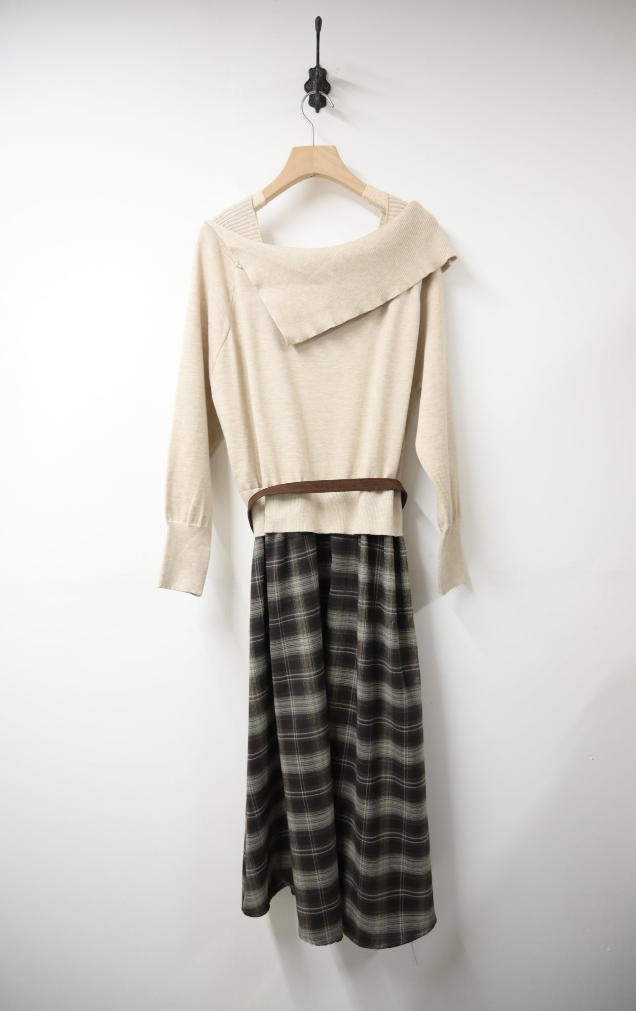 秋冬・反領針織拼接格仔寬鬆長裙連belt 2色入 1W61127