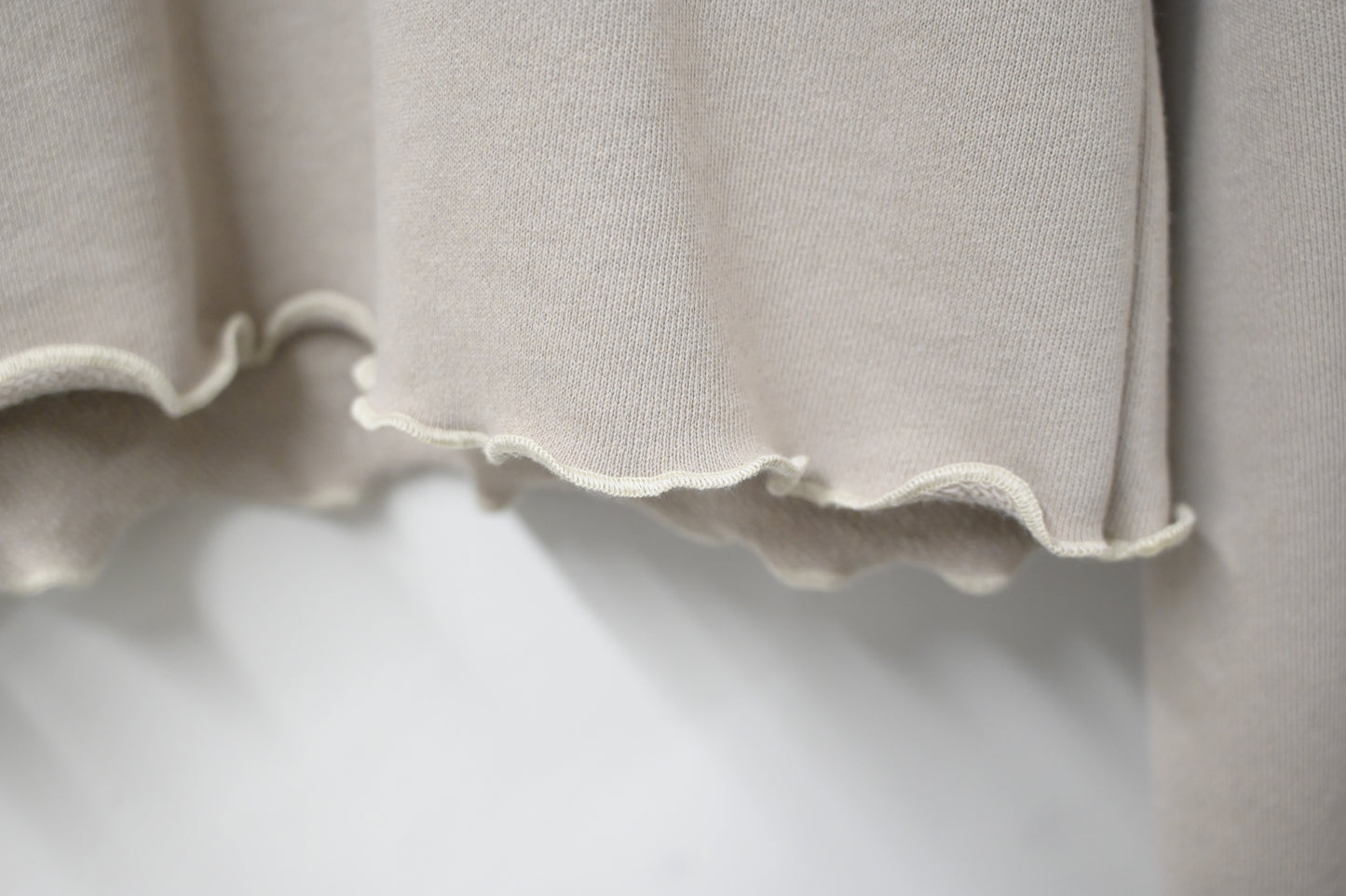 秋冬・撞色波浪邊Coffee薄衛衣 2色入 1W51140