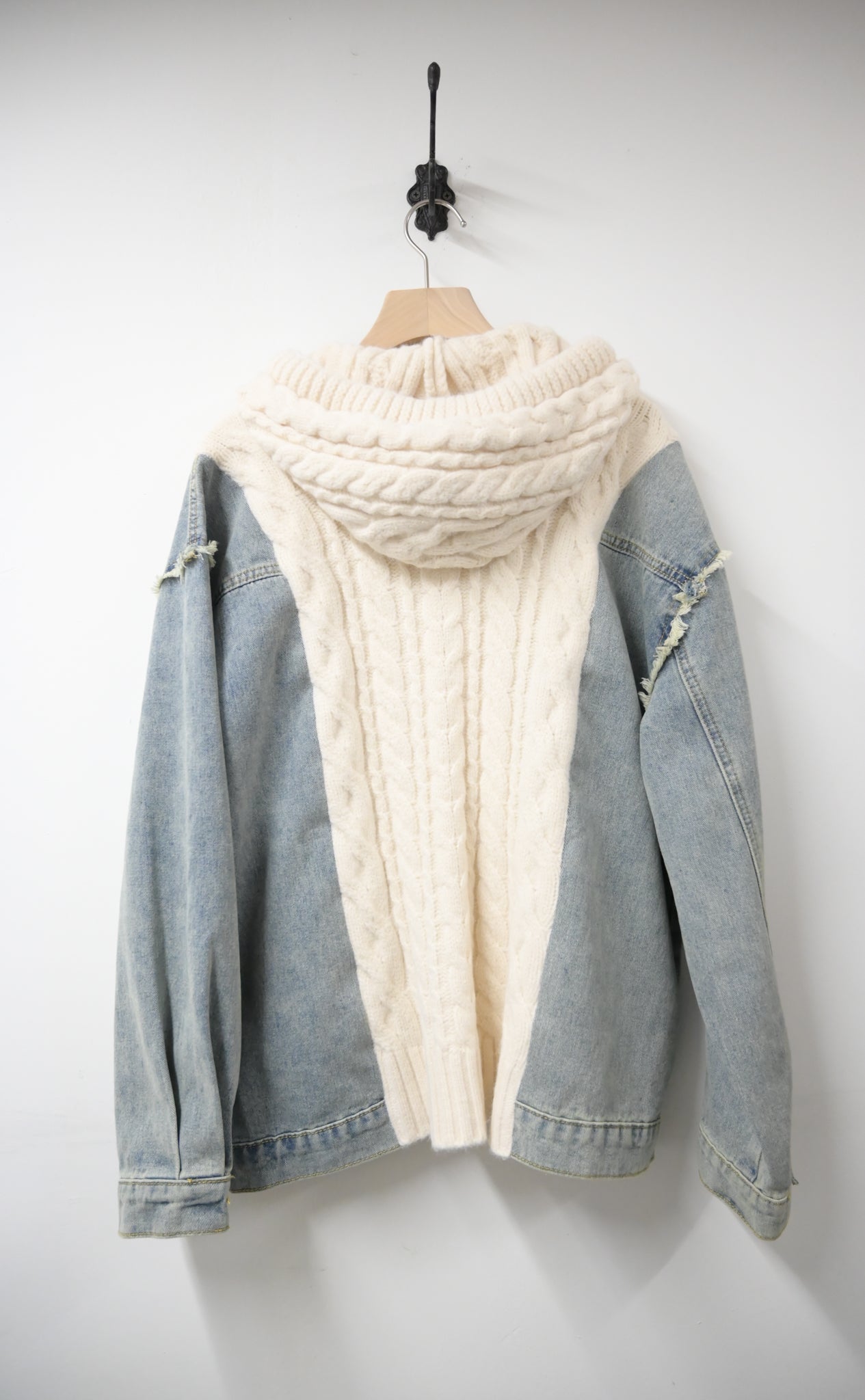 秋冬・柔軟冷衫拼接洗水牛仔外套 2色入 1W61147