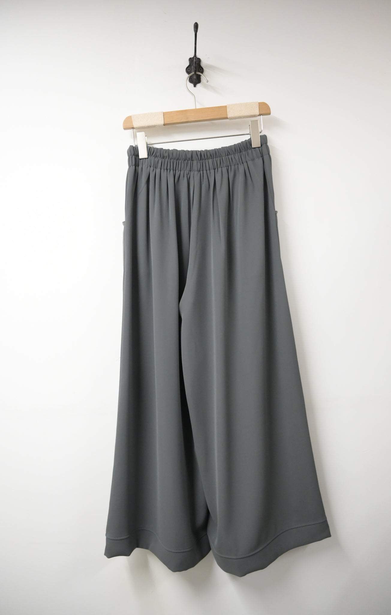 秋冬・前大口袋滑西褲 2色入 1W71144