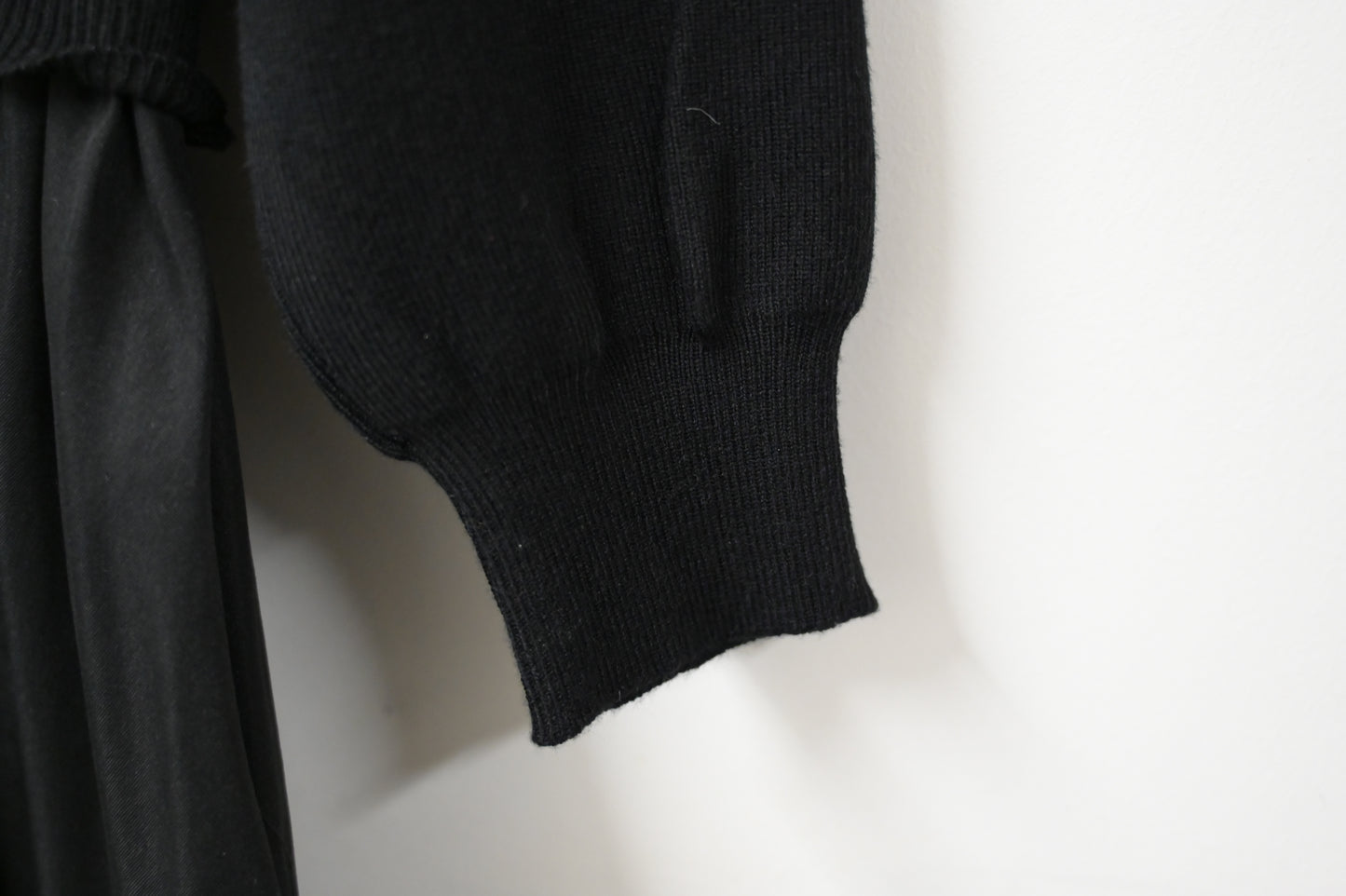 秋冬・抽繩橫間柔軟針織拼接連身裙 2色入 1W61146