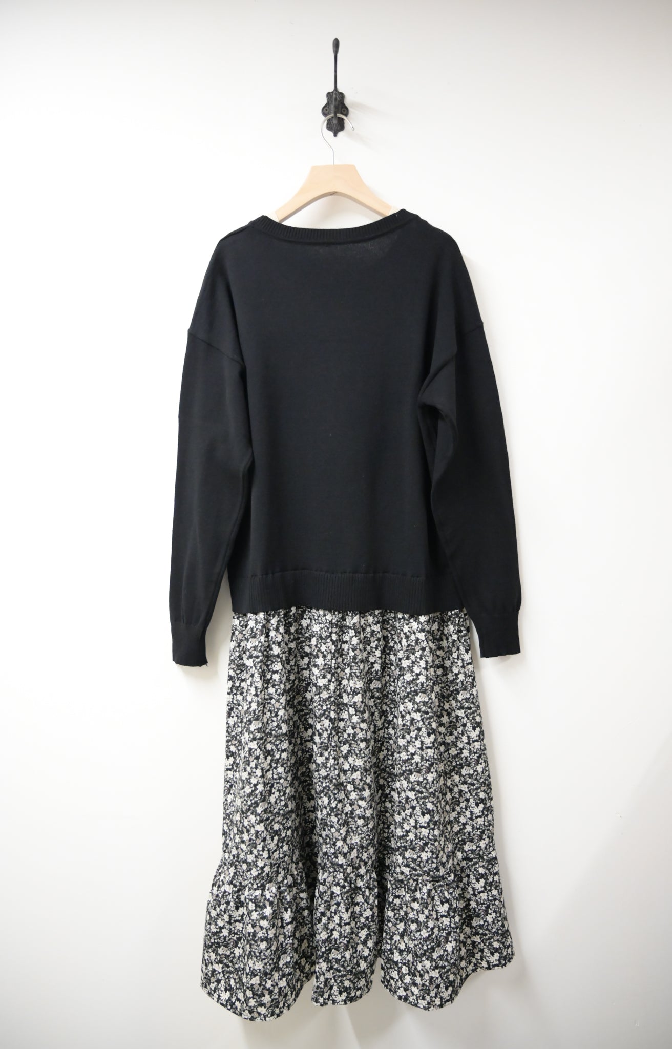 秋冬· 針織布料拼碎花寬鬆長裙 2色入 1W61118