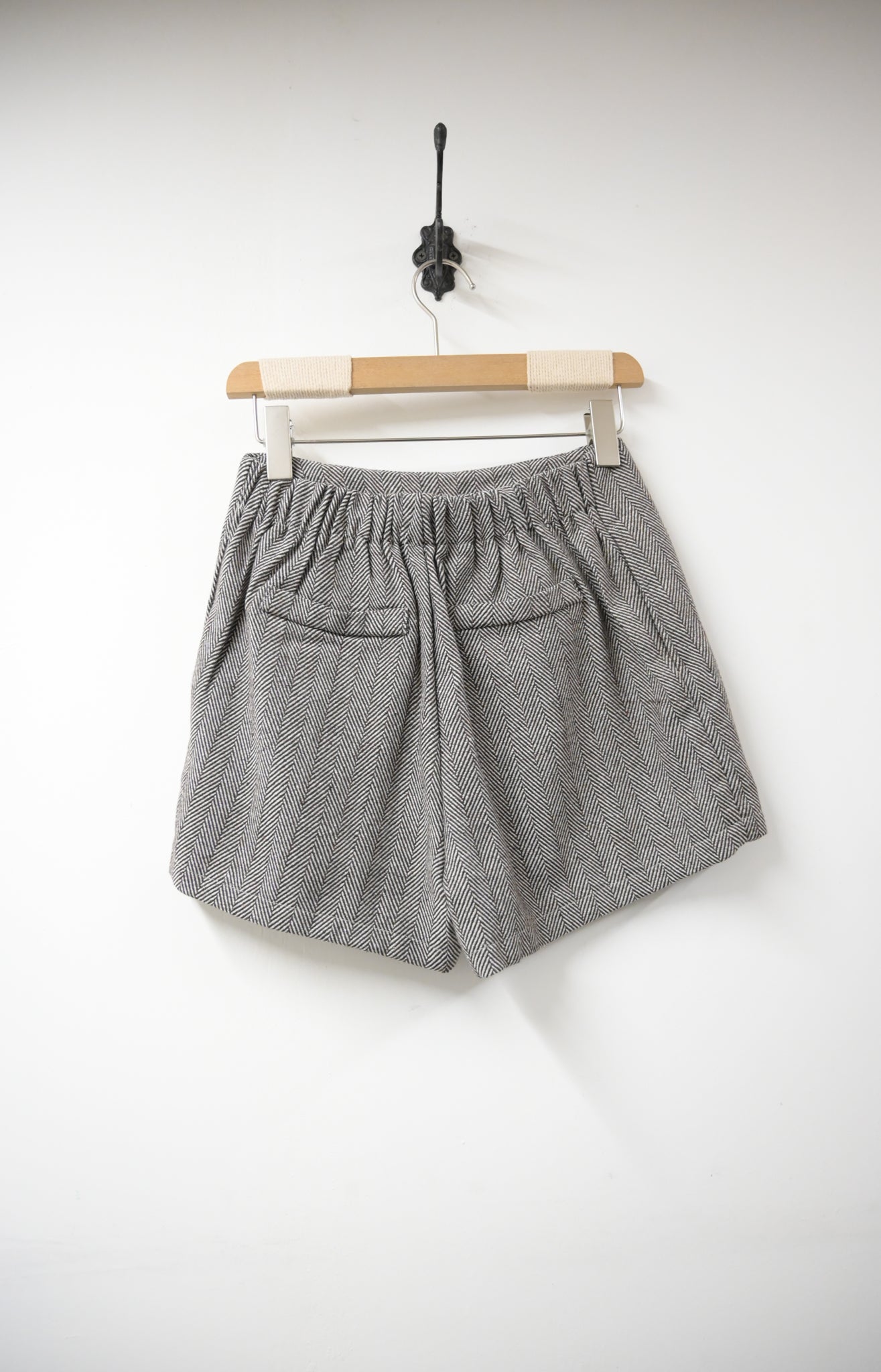 秋冬・人字紋假裙褲 1W61152