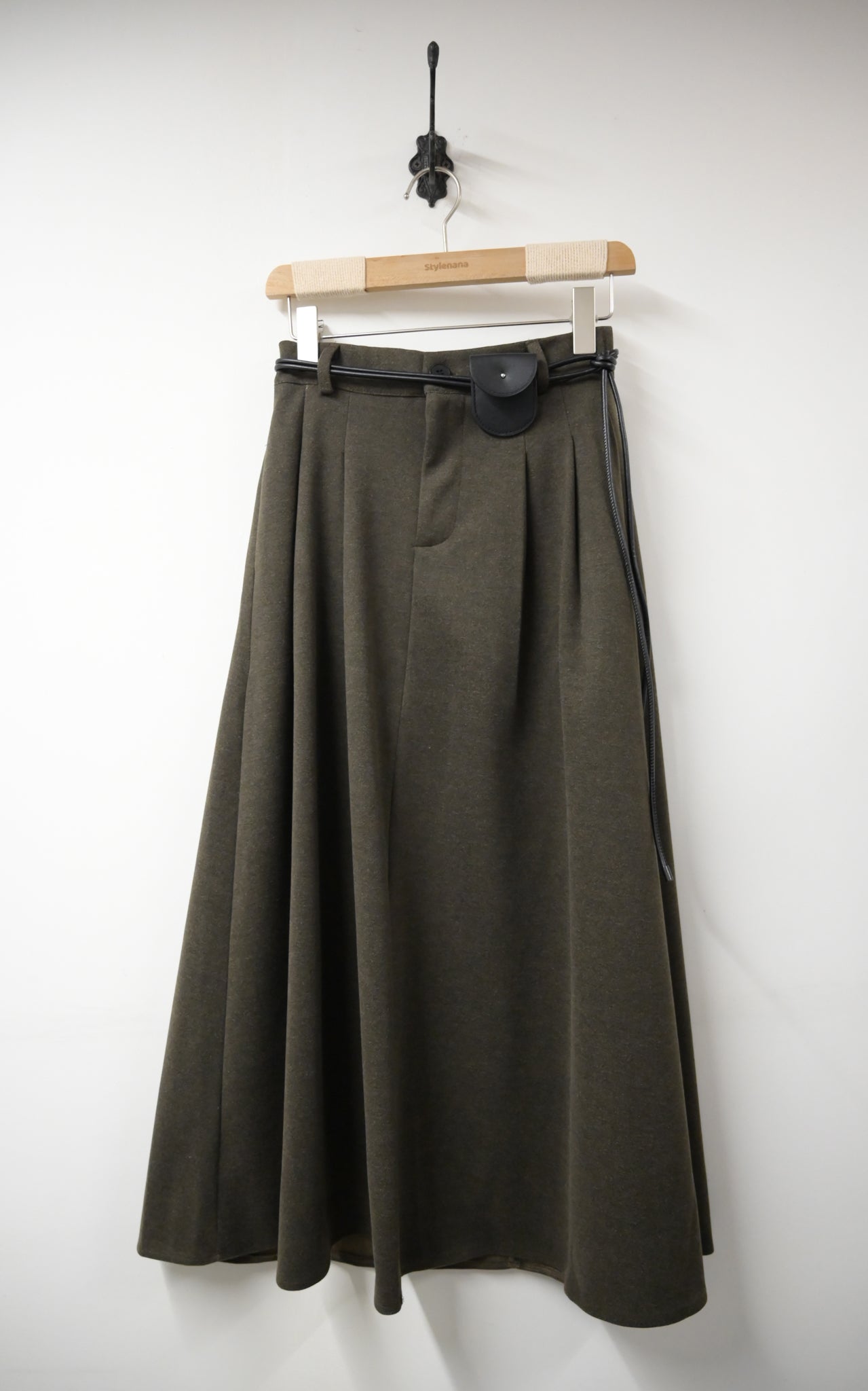 秋冬・保暖滑滑絨料半身裙連belt 2色入 1W61163